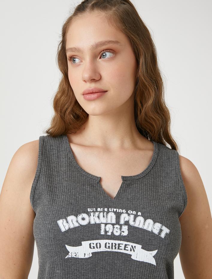  Crop Atlet Baskılı Bisiklet Yaka Pencere Detaylı