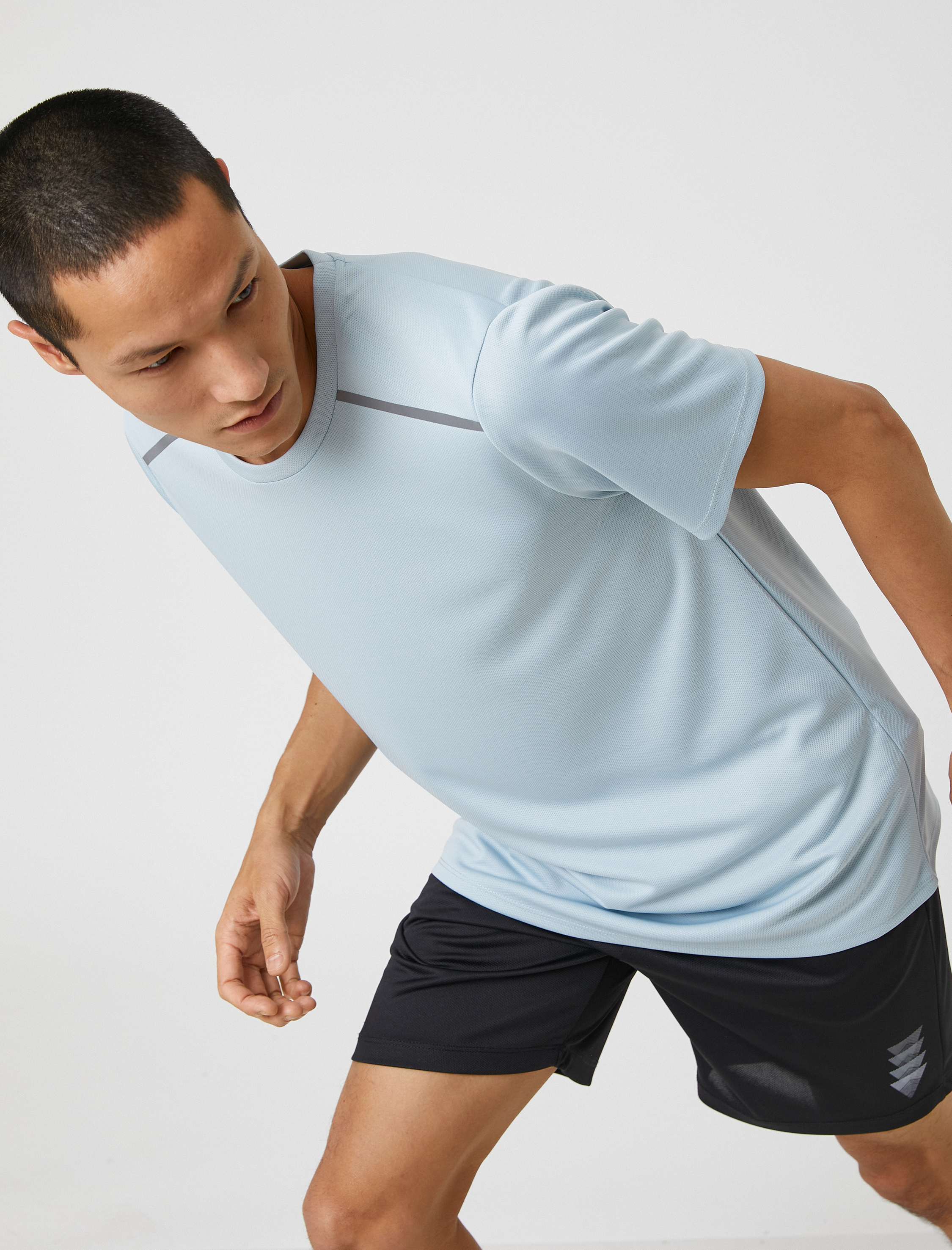 Spor Tişört Şerit Baskılı Bisiklet Yaka Nefes Alan Kumaş