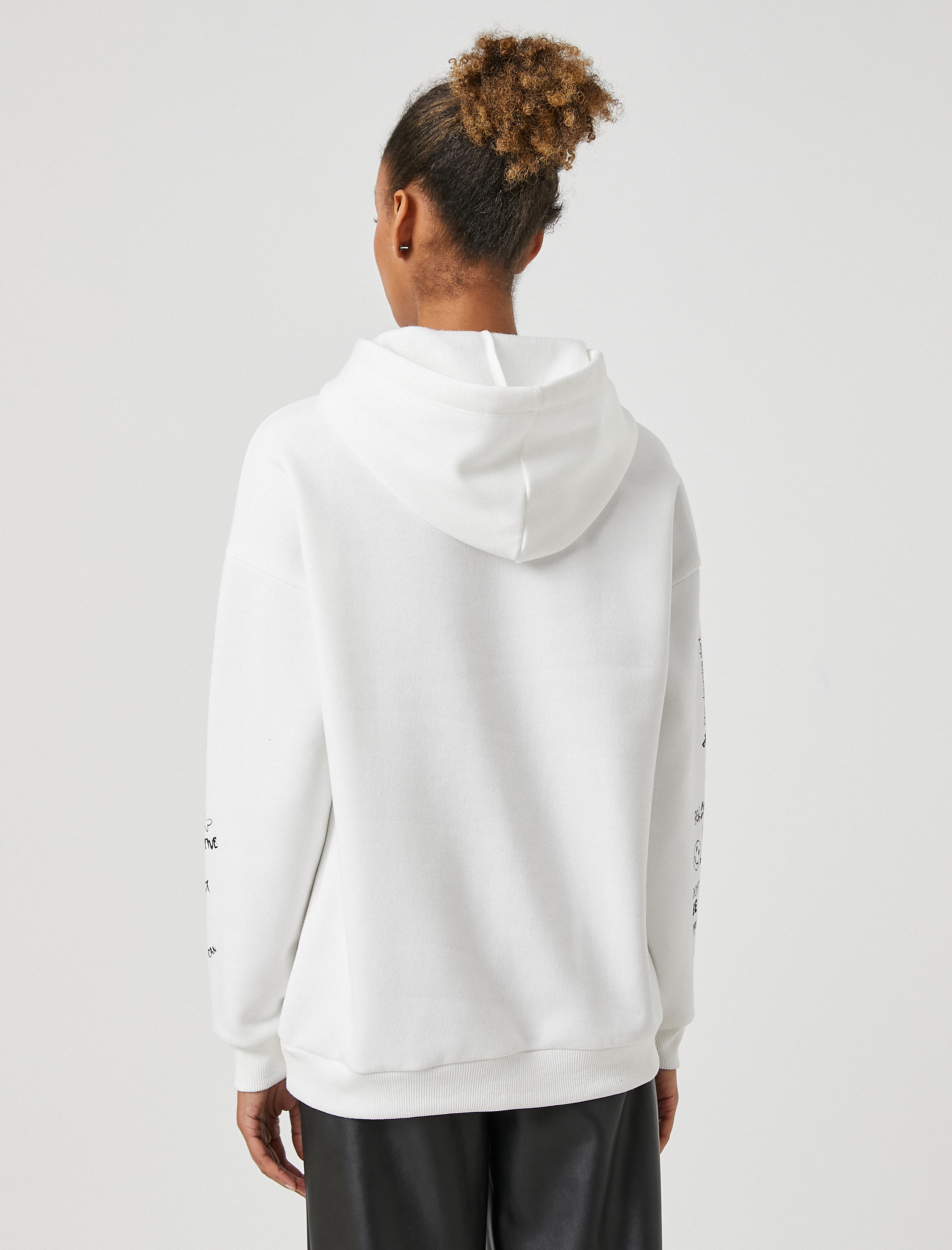   Şardonlu Kapüşonlu Sweatshirt Baskılı Uzun Kollu Rahat Kesim