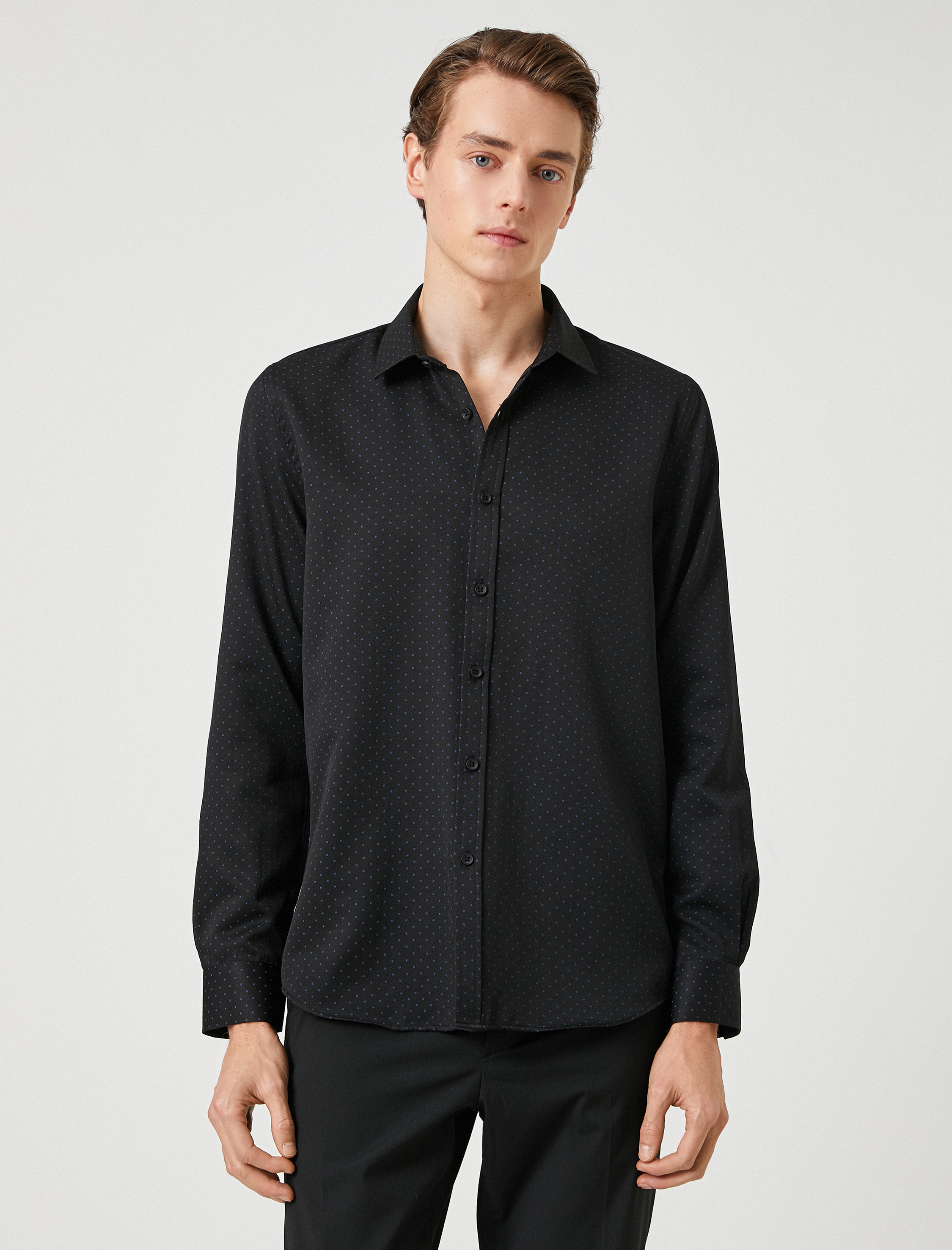 Puantiyeli Gömlek Klasik Yaka Uzun Kollu Non Iron