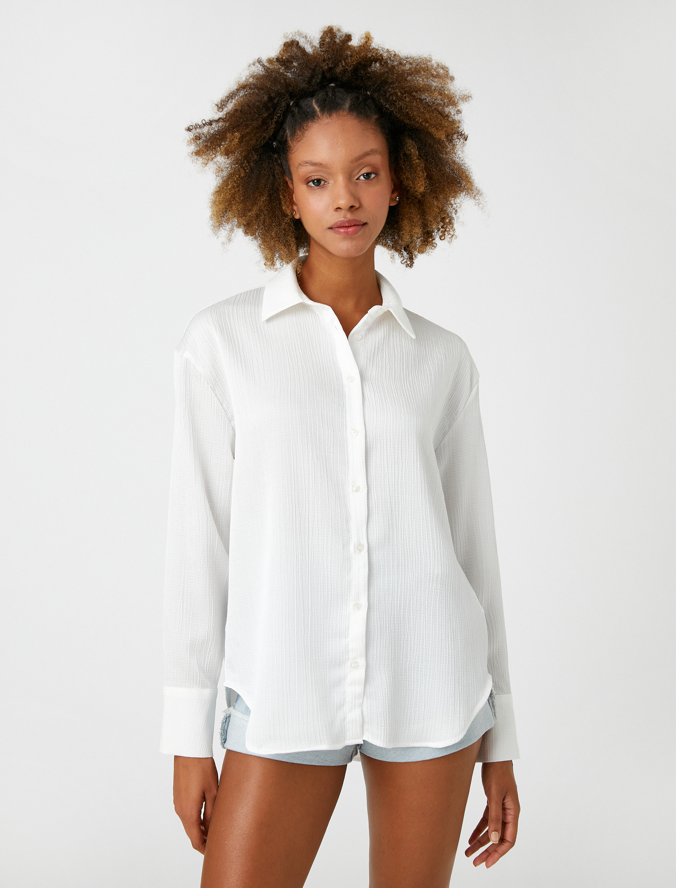   Dökümlü Gömlek Uzun Kollu Dokulu Manşet Yaka