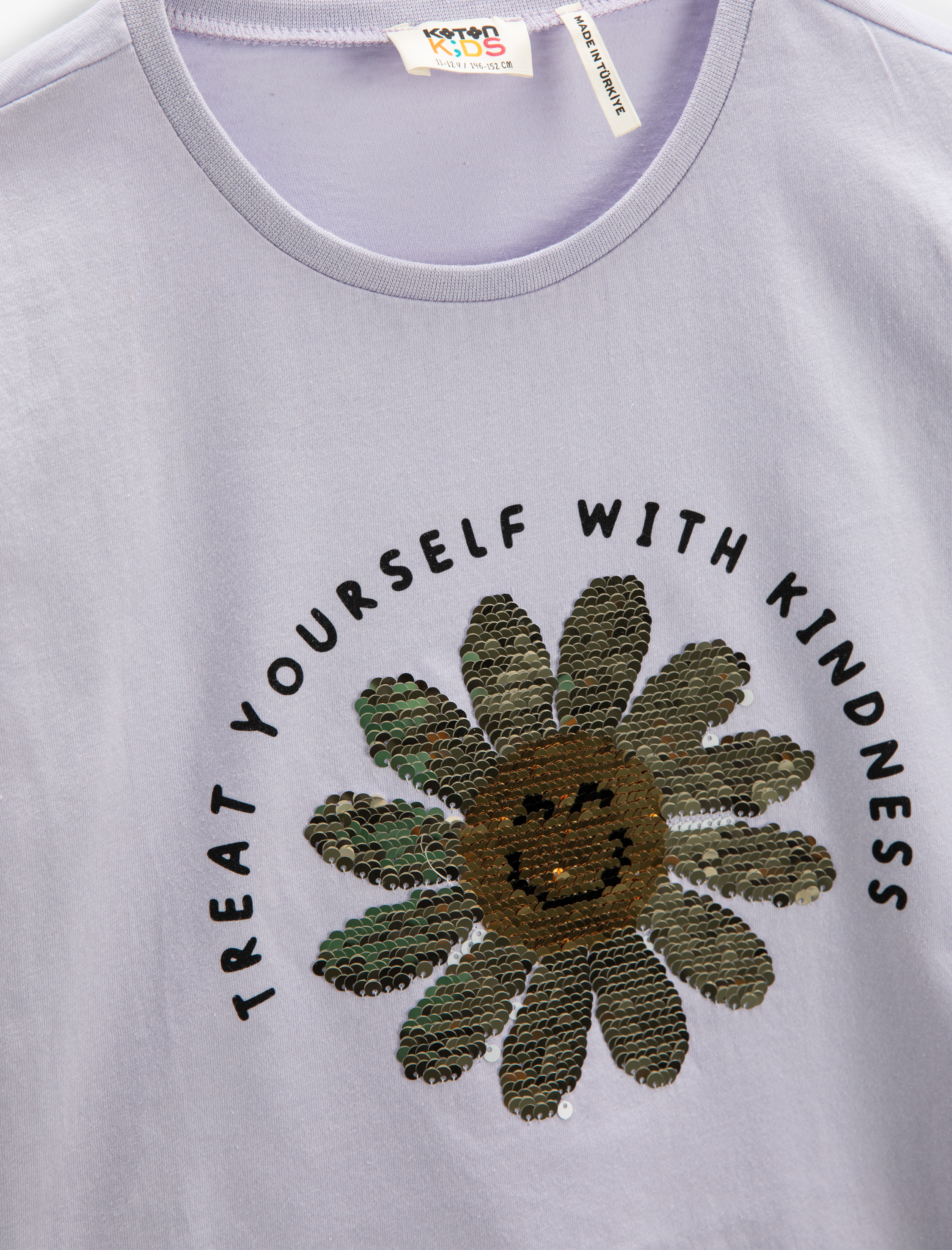  Kız Çocuk Pul-Payet İşlemeli Kısa Kollu Tişört Yuvarlak Yaka