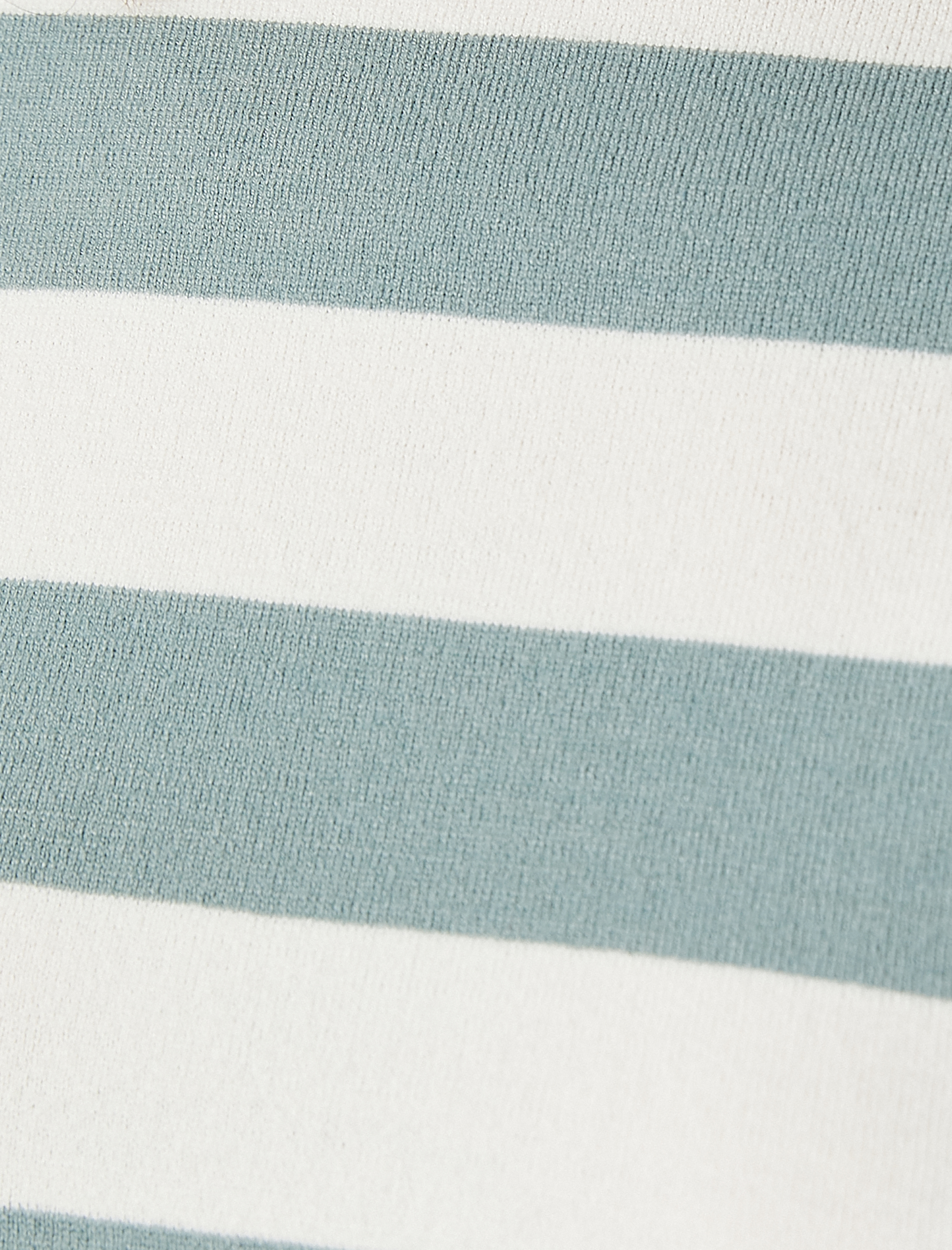   Boğazlı Kazak Dar Kesim