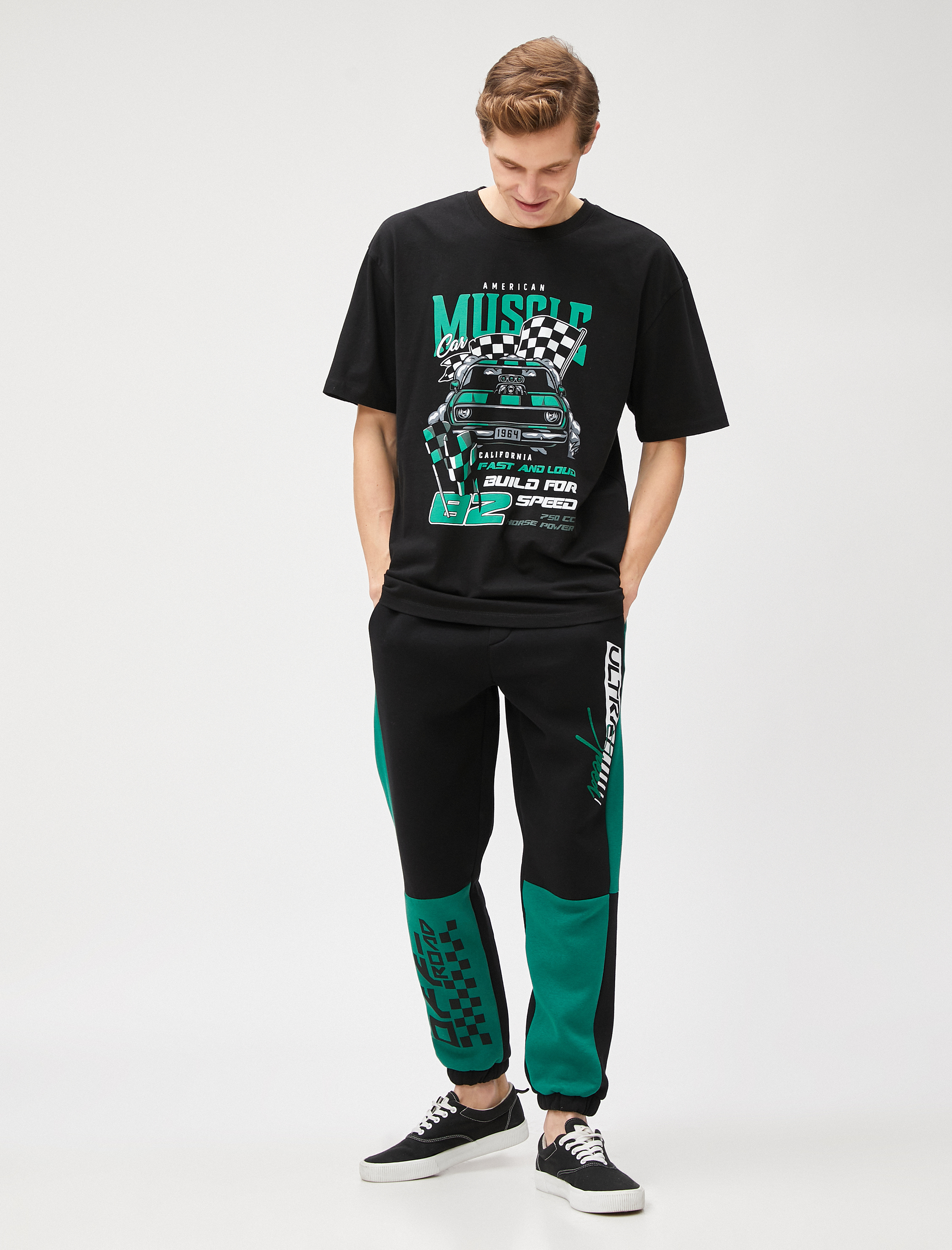 Oversize Tişört Yarış Baskılı Bisiklet Yaka Yarım Kollu