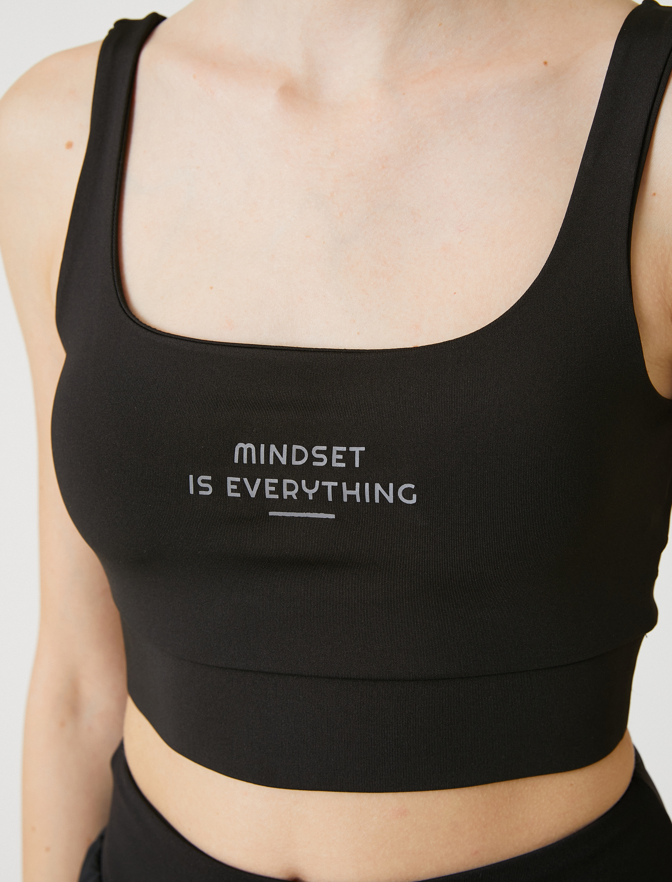   Baskılı Sporcu Sütyeni U Yaka Dar Kalıp