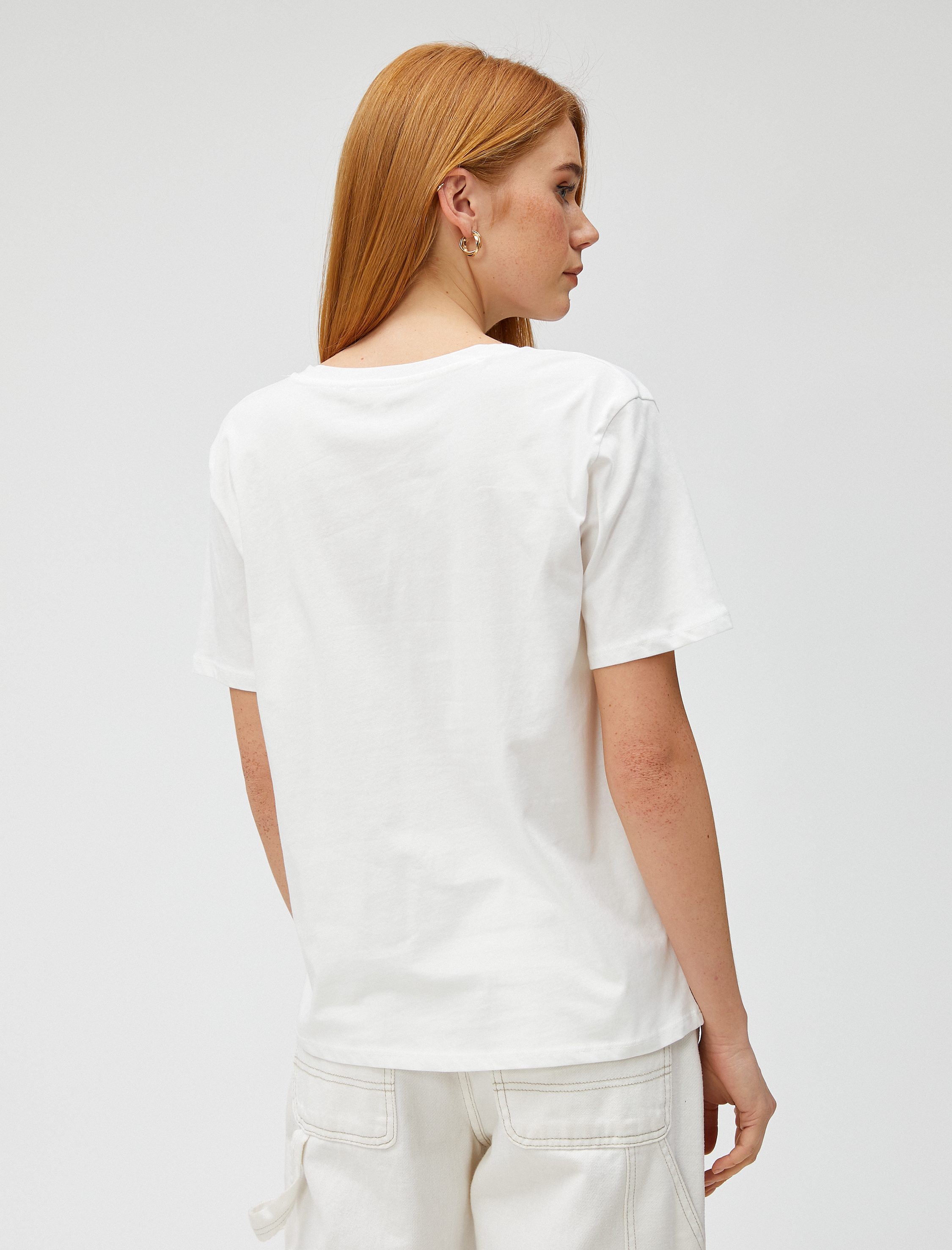   Yazı Baskılı Tişört V Yaka