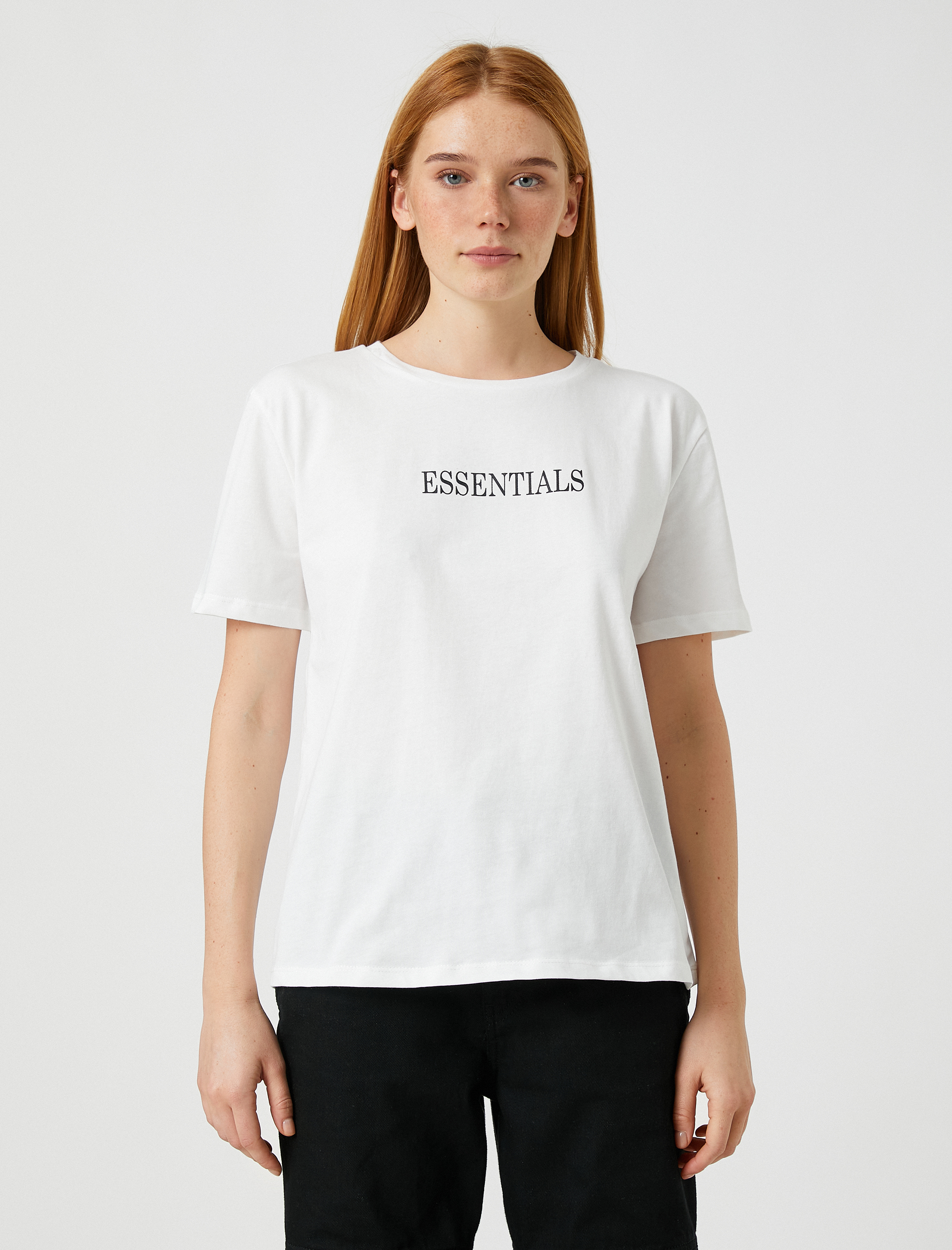   Yazı Baskılı Tişört V Yaka