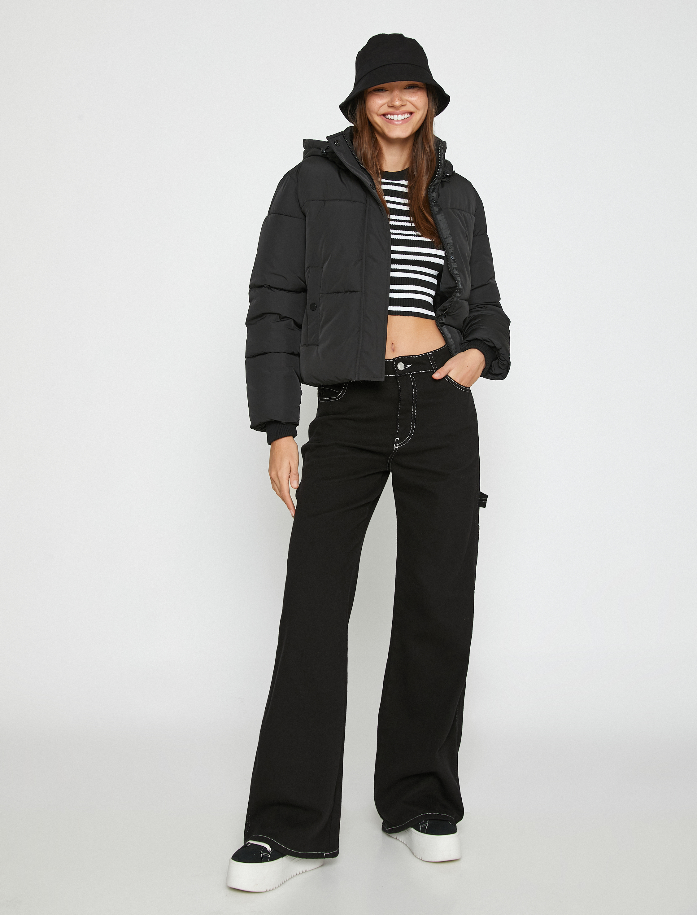   Şişme Mont Dik Yaka Fermuarlı