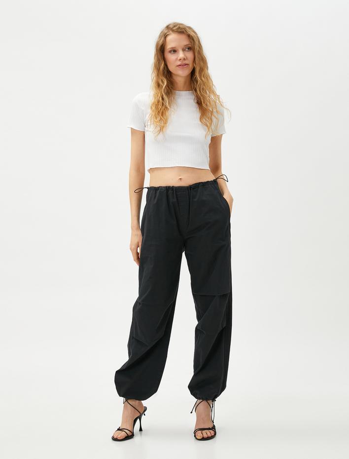  Crop Tişört Kısa Kollu Dik Yaka