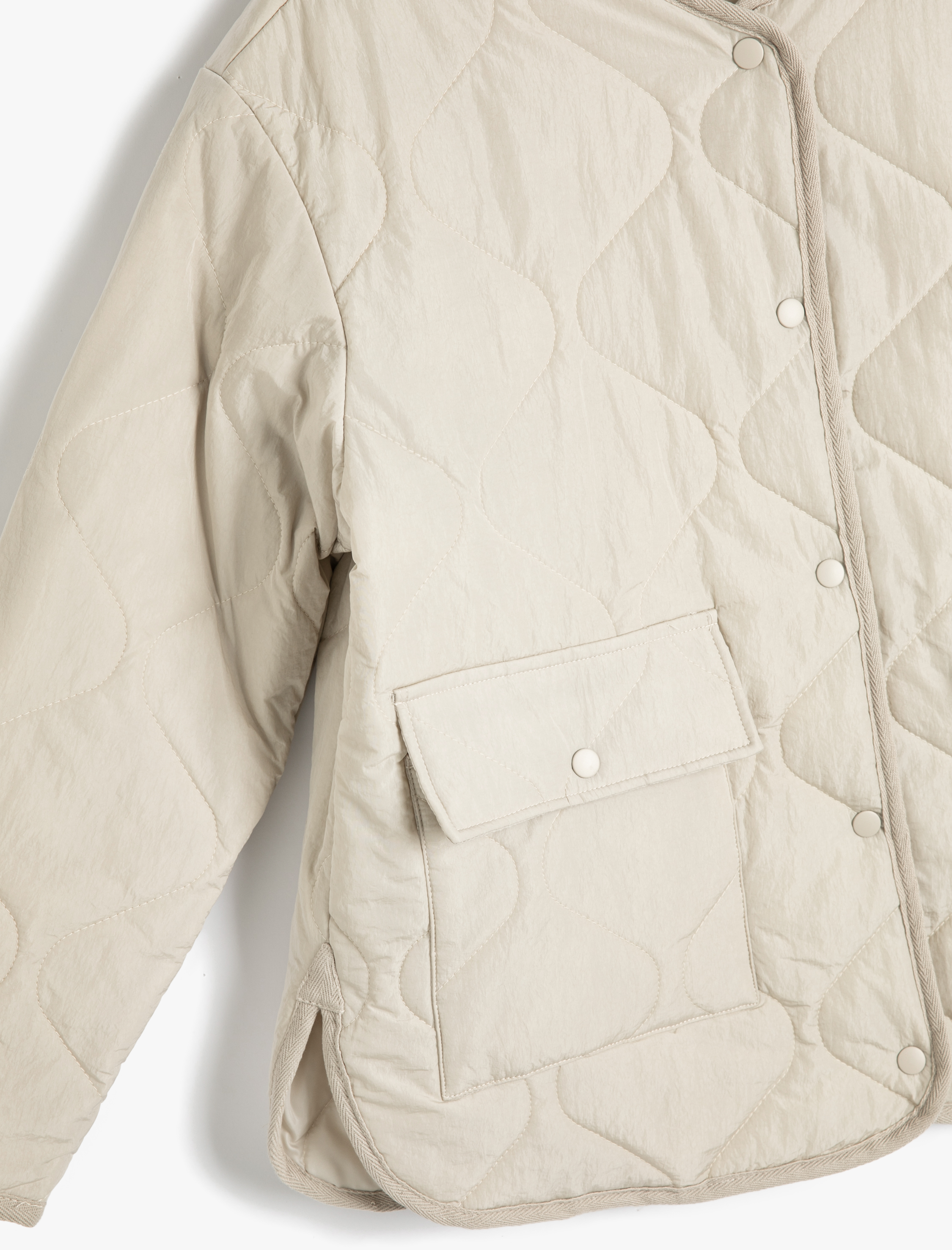   Oversize Kapitone Mont Cepli Yuvarlak Yaka