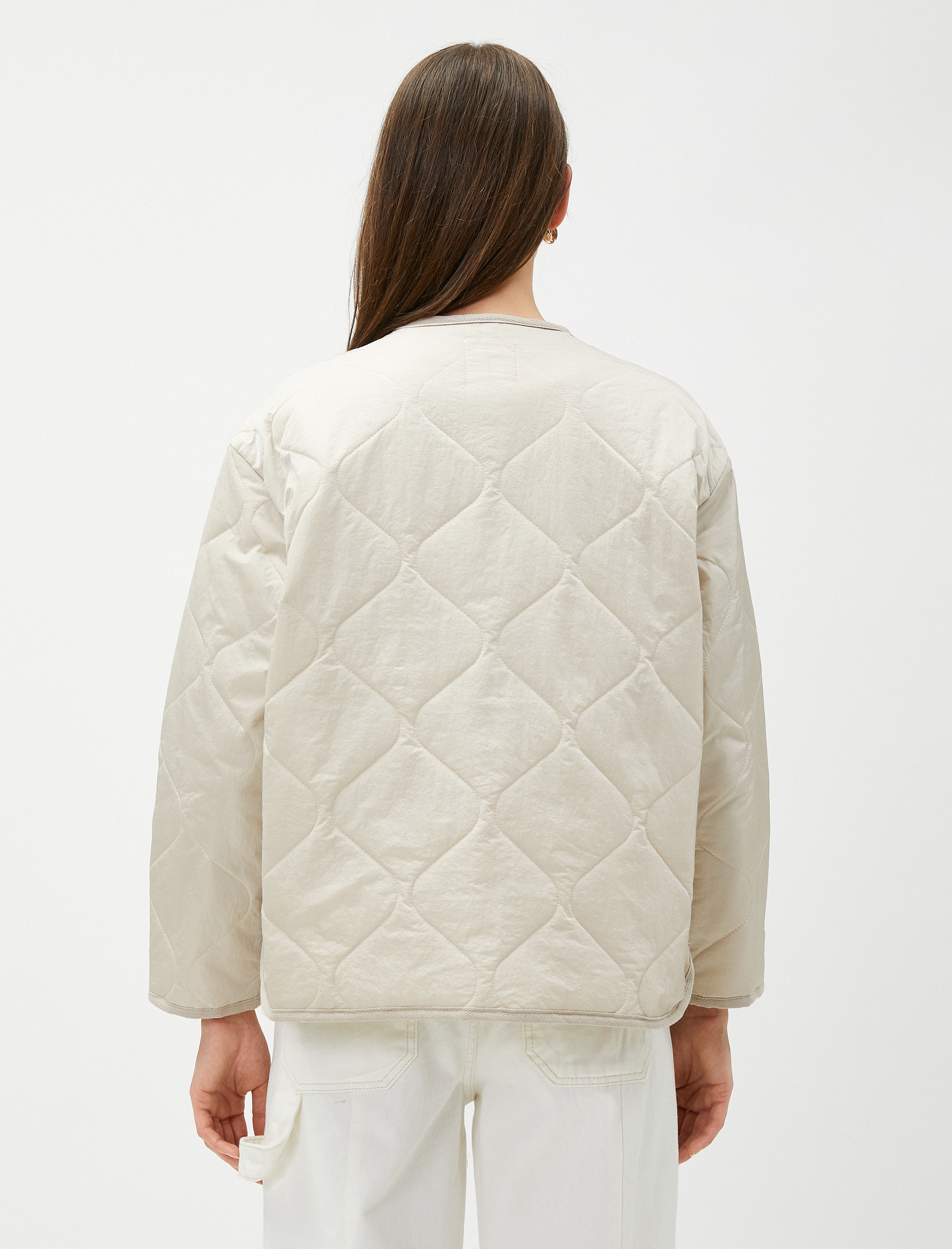   Oversize Kapitone Mont Cepli Yuvarlak Yaka