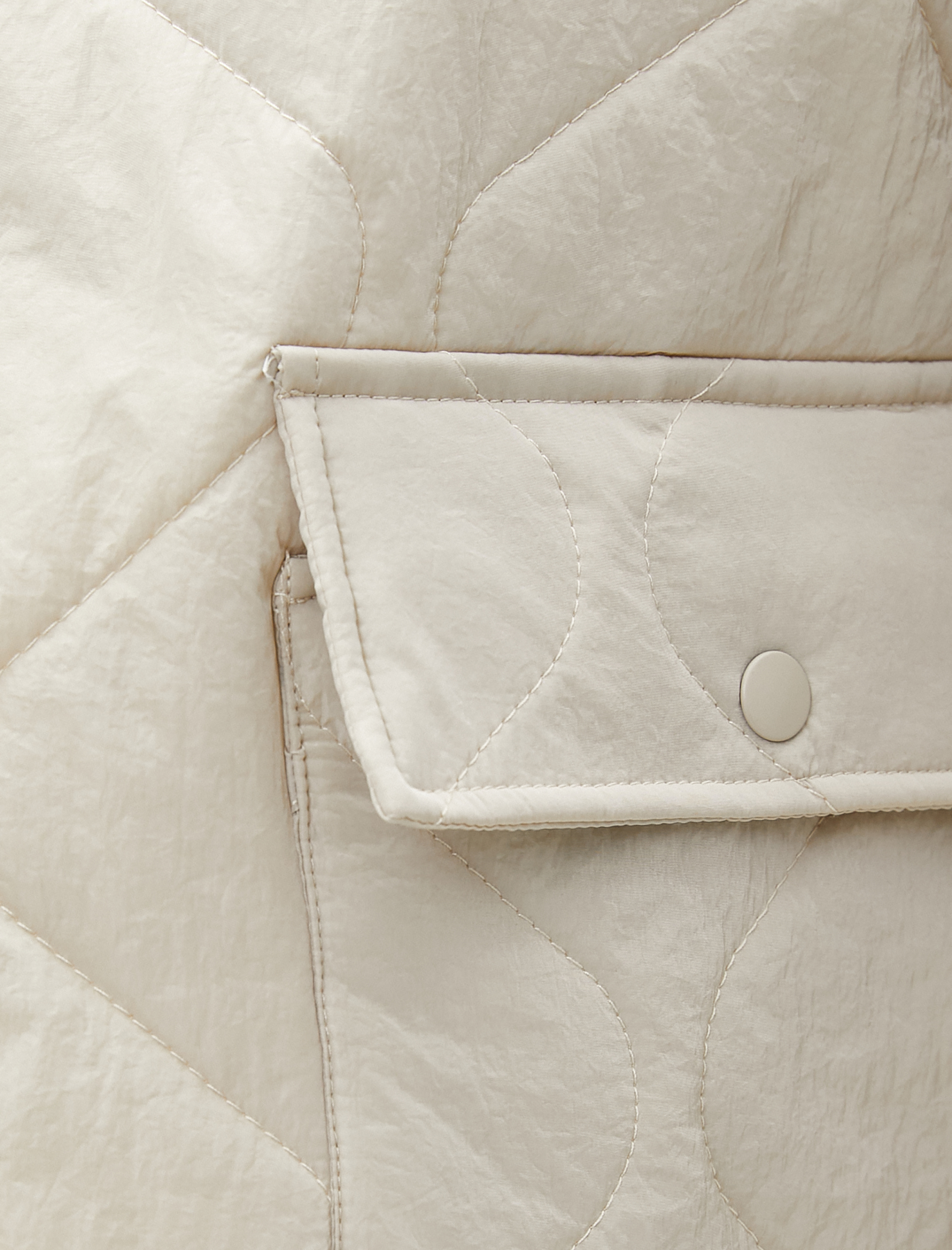   Oversize Kapitone Mont Cepli Yuvarlak Yaka