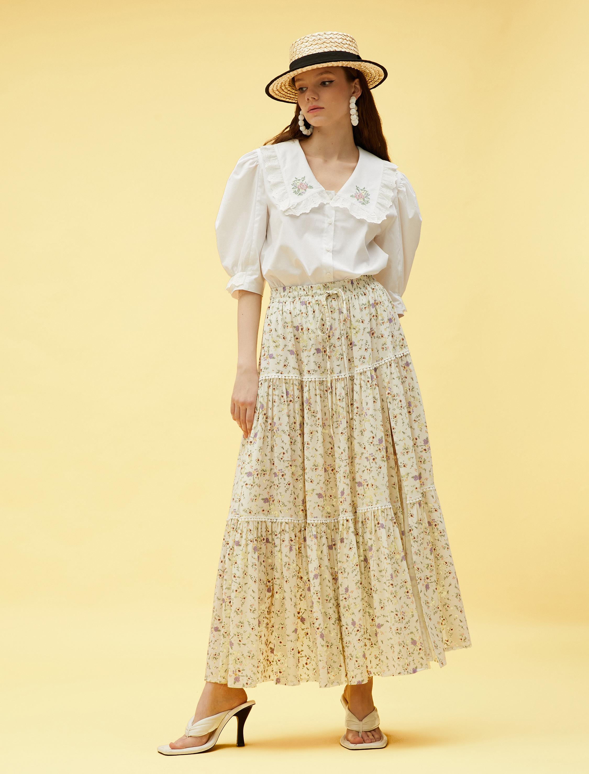   Çiçekli Katlı Yırtmaçlı Uzun Etek