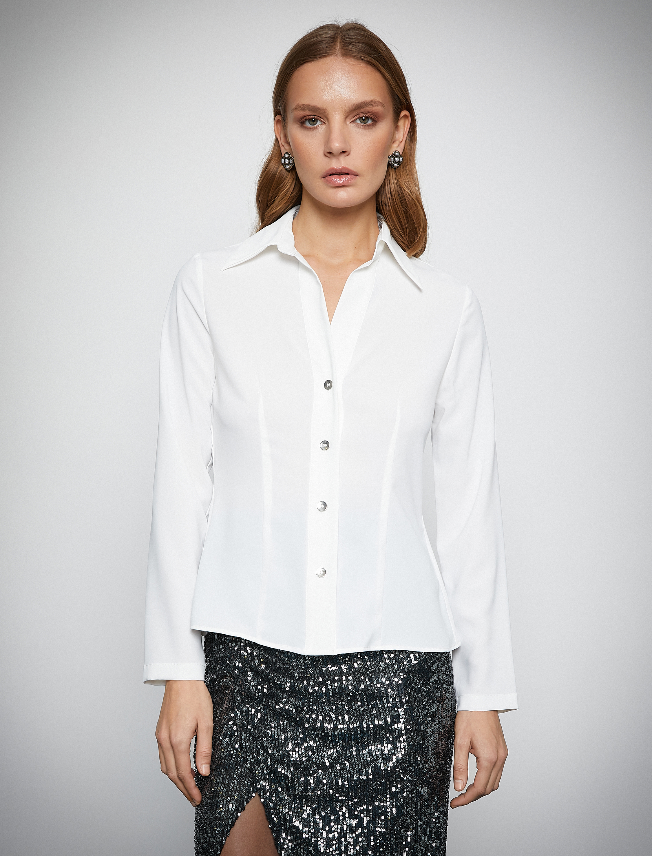   Melis Ağazat X Koton - Metal Düğmeli Gömlek