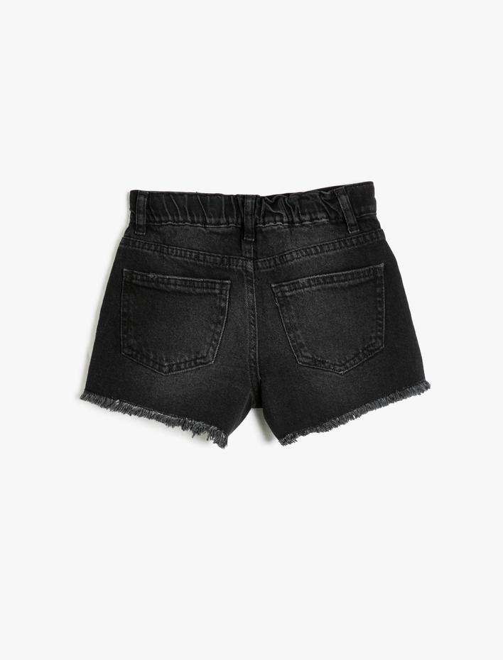 Kız Çocuk Yırtık Kot Şort Cep Detaylı Düğmeli Beli Ayarlanabilir Lastikli