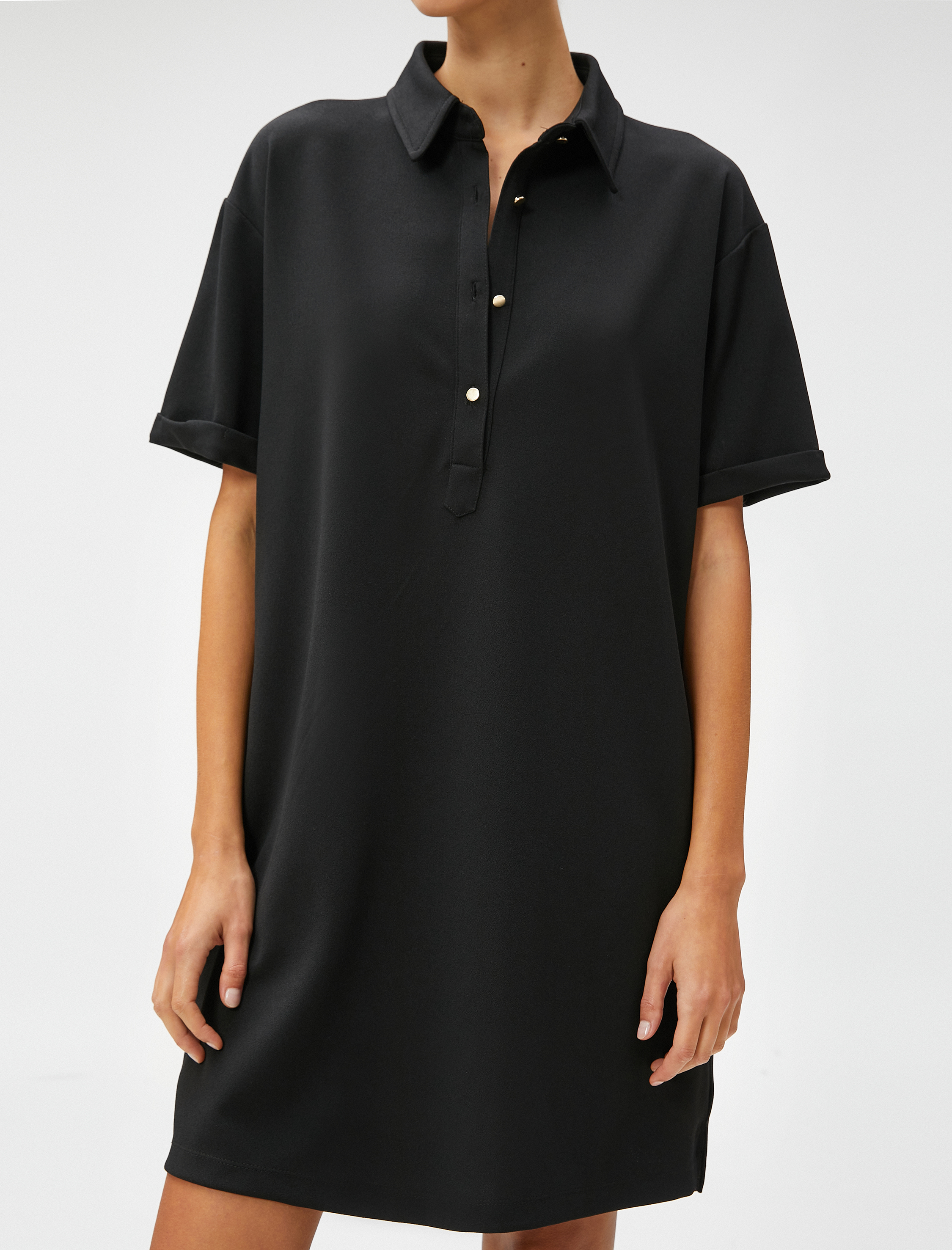   Polo Yaka Mini Elbise Düğme Detaylı