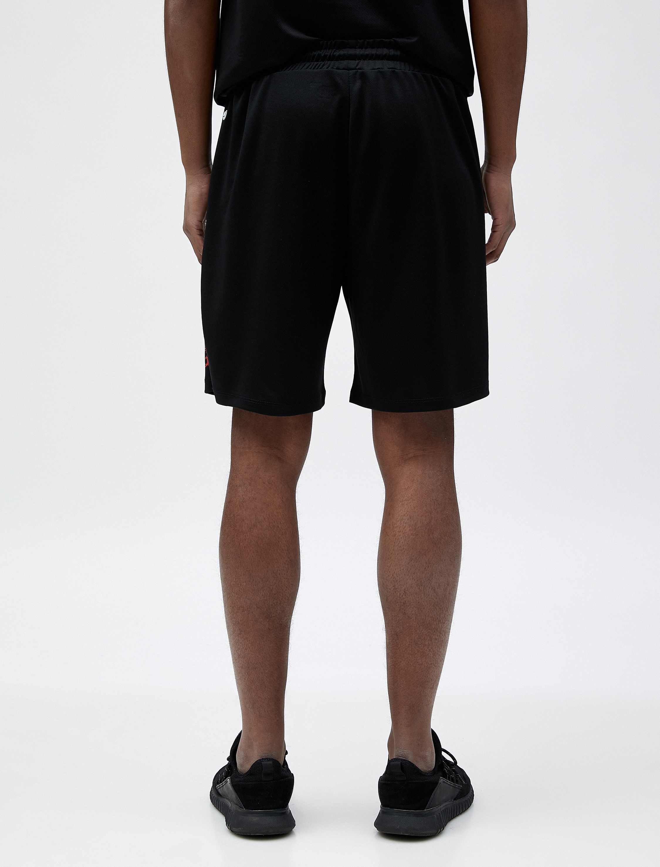   Spor Şort Slogan Baskılı Beli Bağcıklı Cep Detaylı