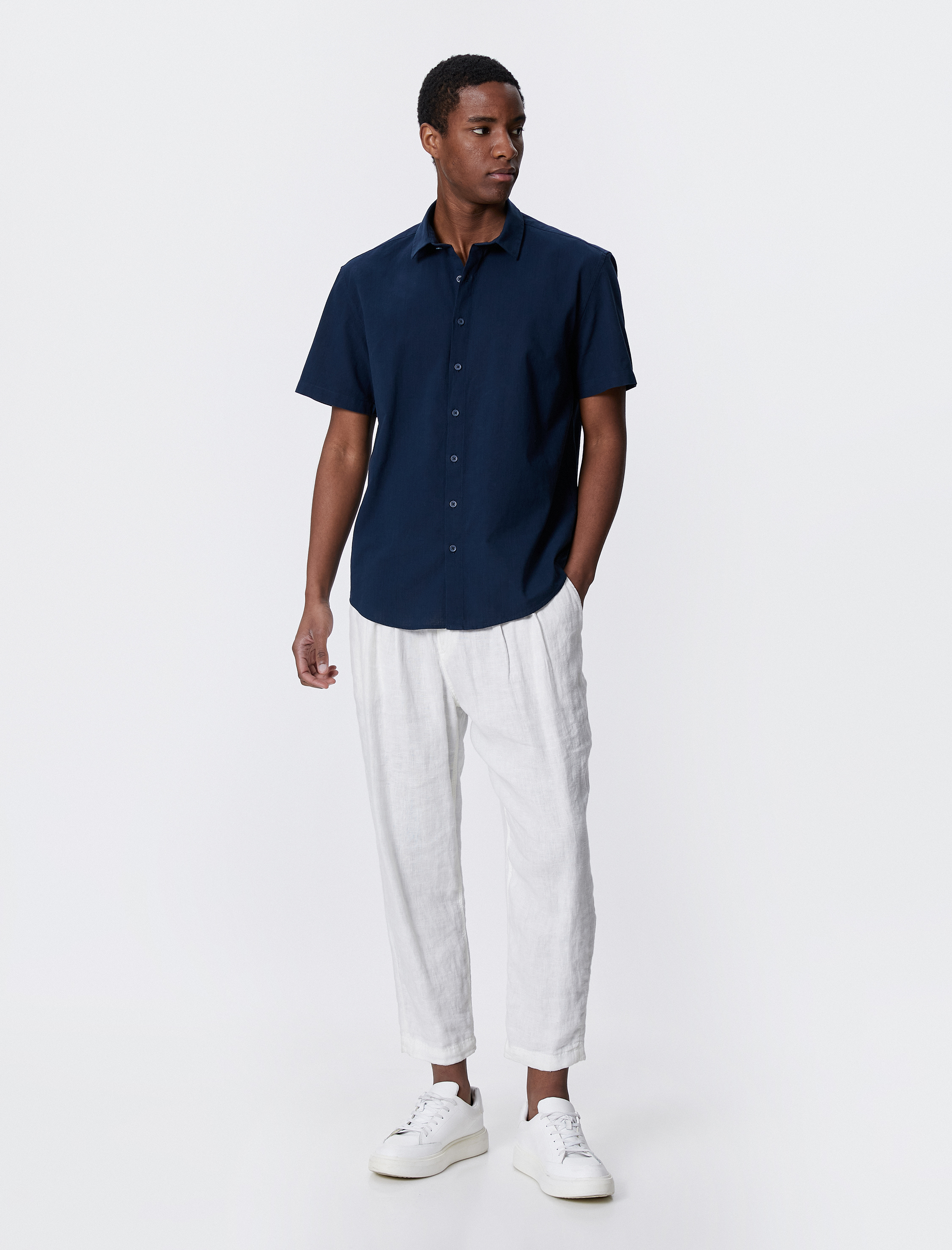   Basic Kısa Kollu Gömlek Klasik Yaka Düğmeli Pamuklu