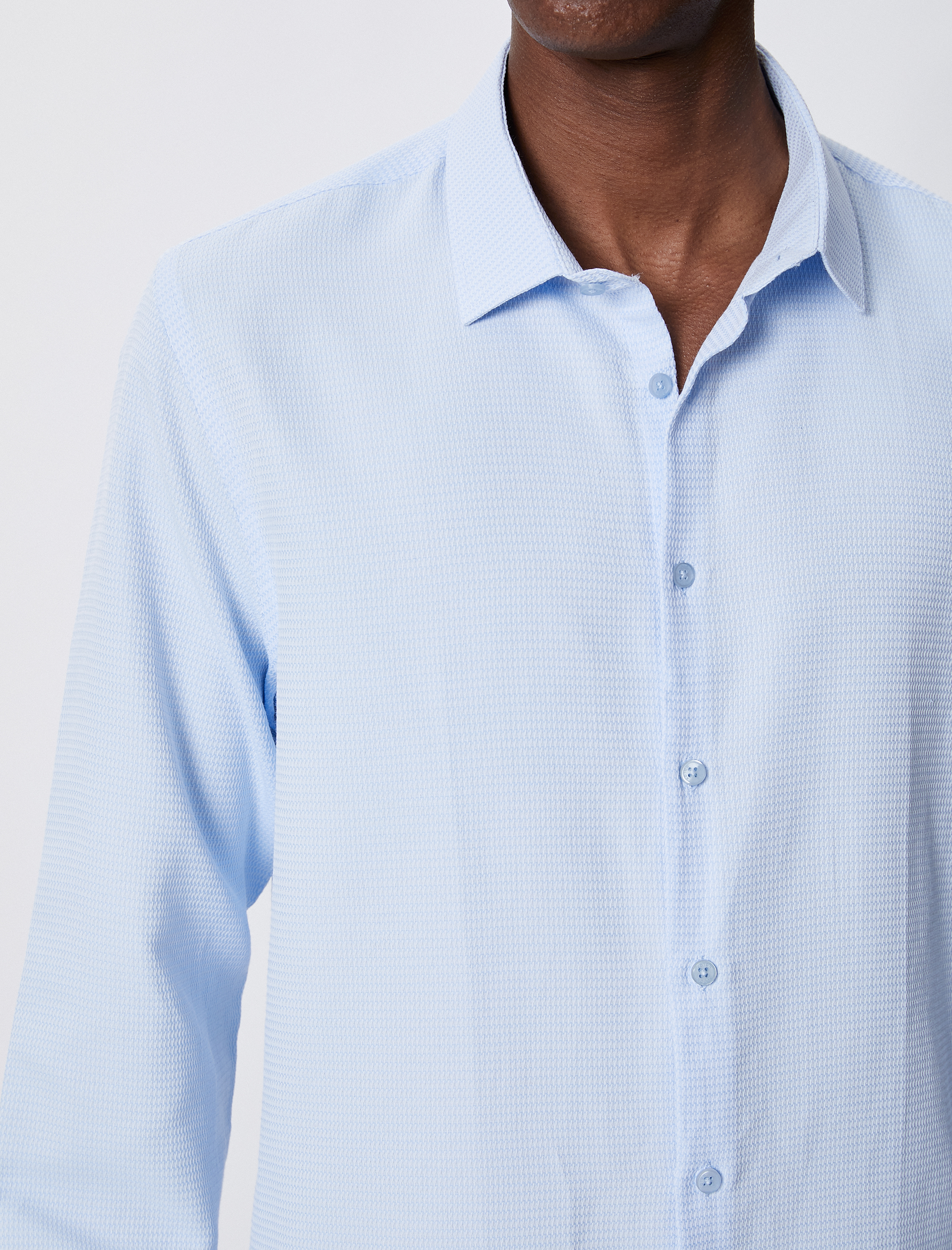   Basic Gömlek Klasik Yaka Dokulu Düğmeli Non Iron