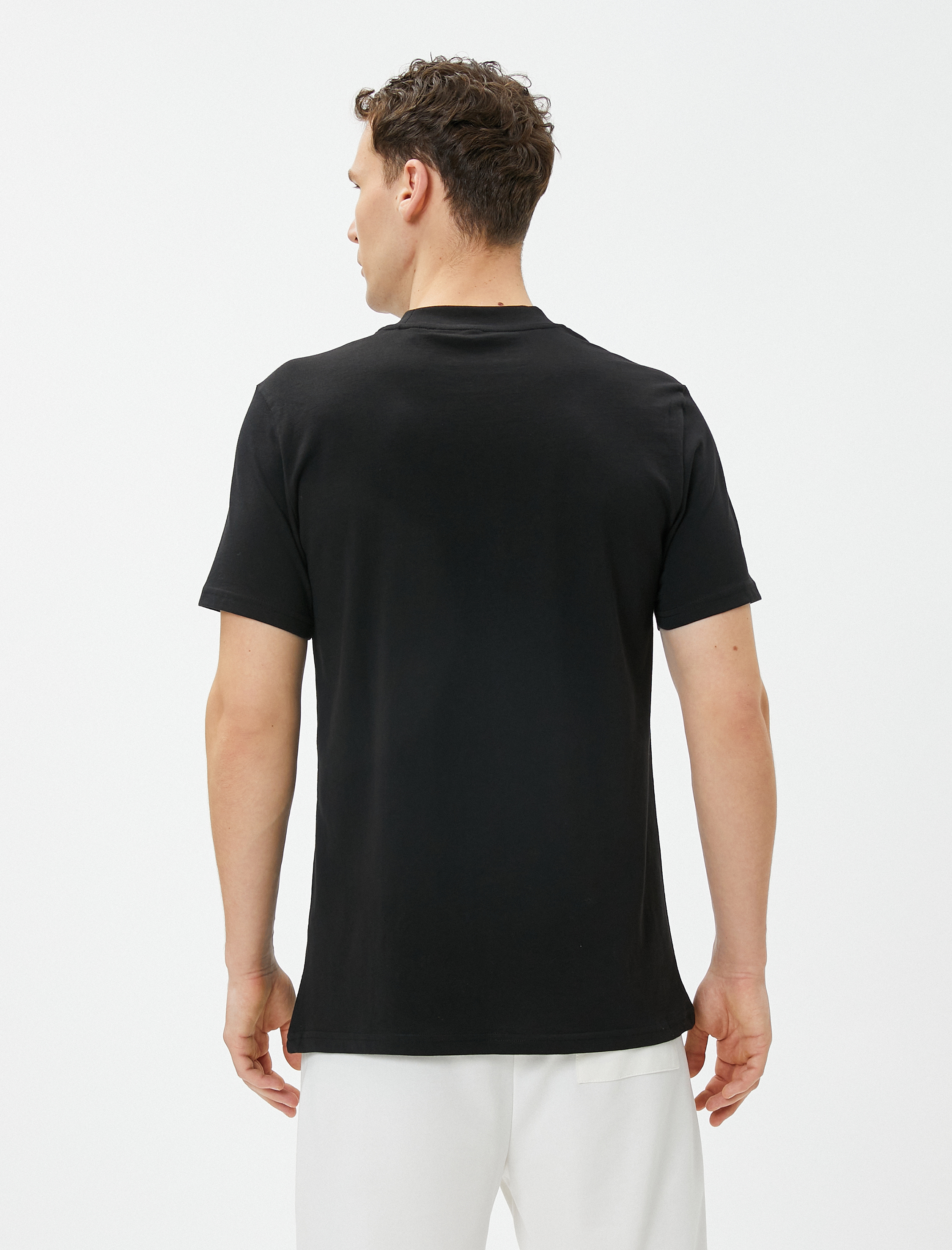   Basic Tişört Bisiklet Yaka Dar Kesim Kısa Kollu Pamuklu