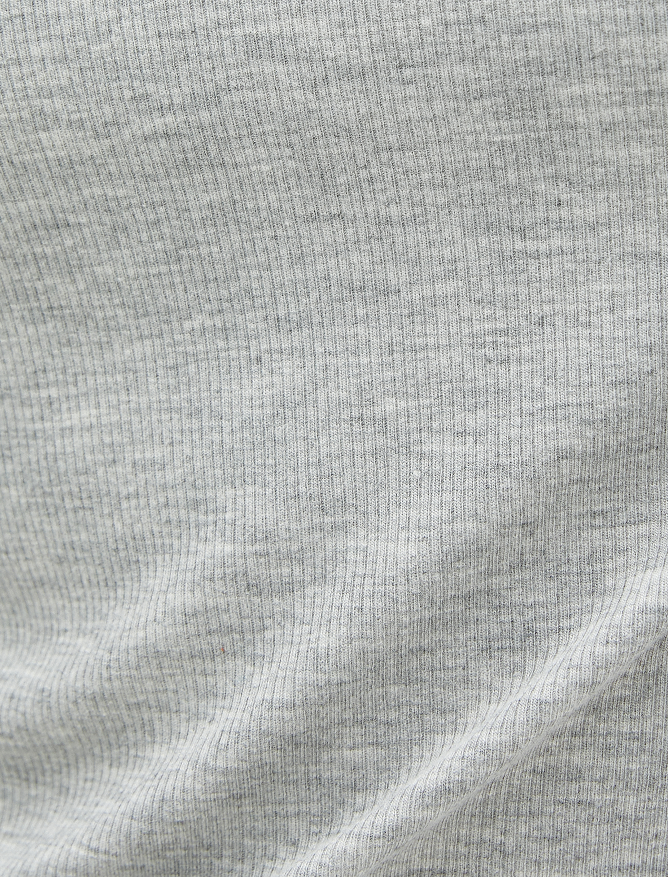   Ribanalı Tişört Kolları Fırfır Detaylı