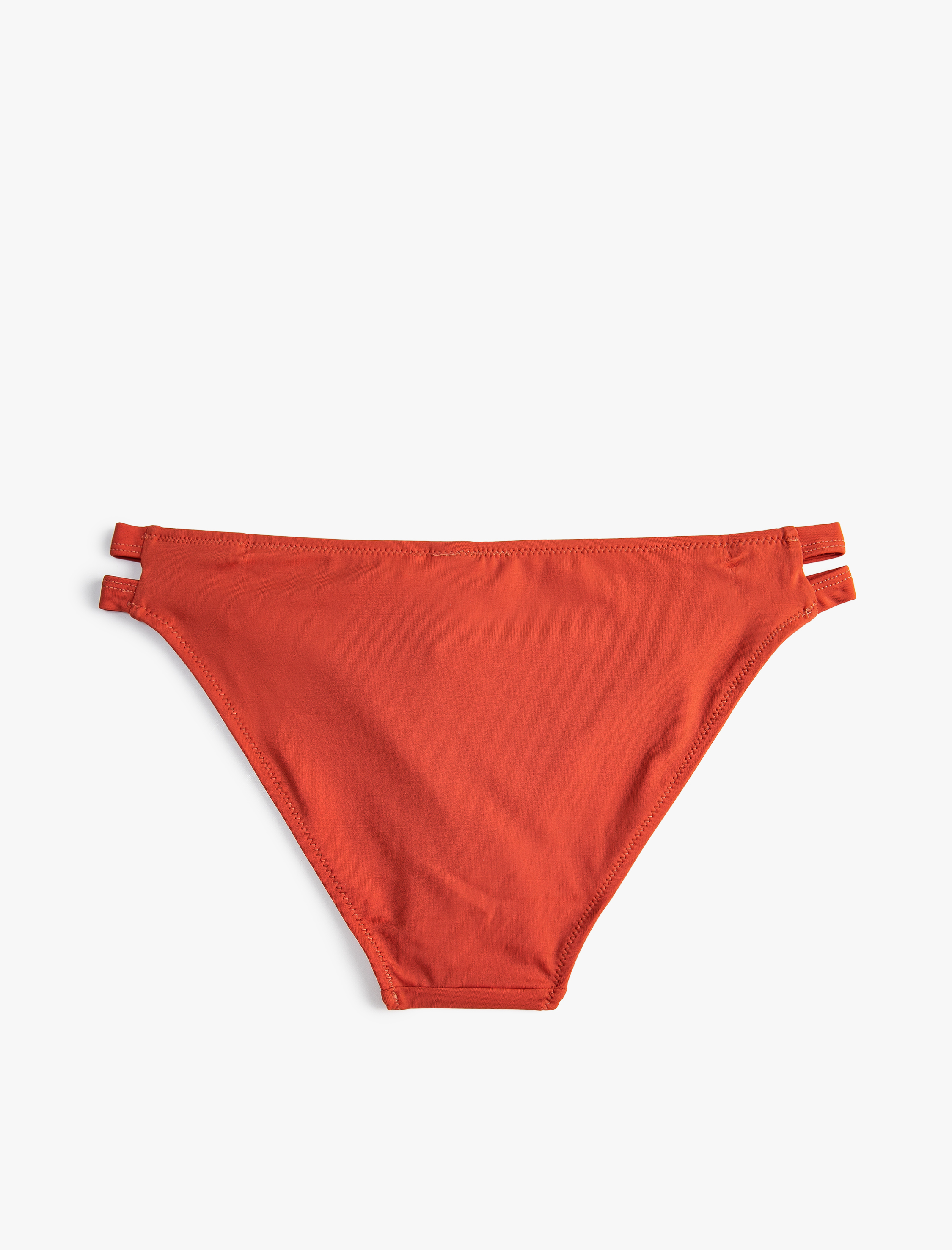   Bikini Altı Normal Bel Pencere Detaylı İpli