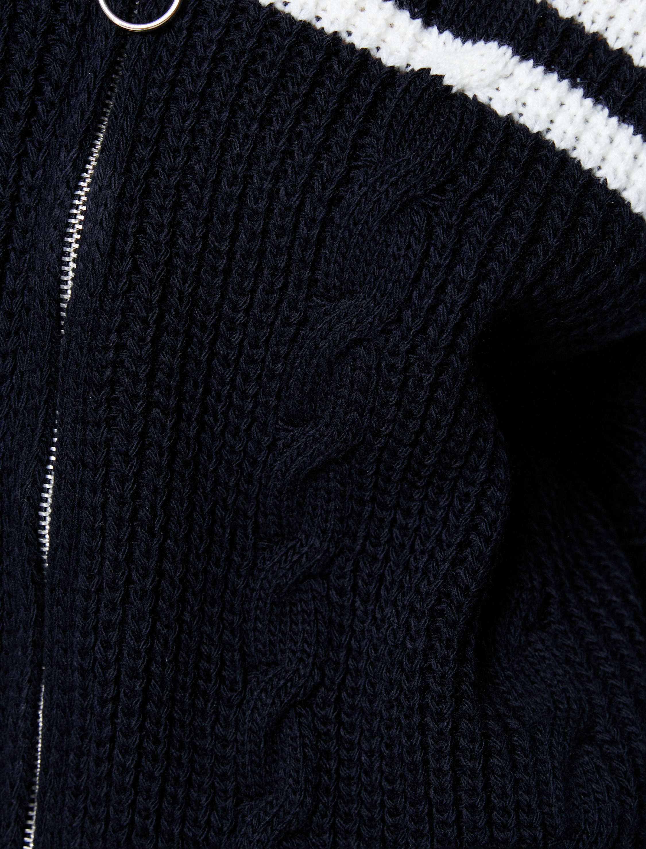   Fermuarlı Hırka Saç Örgüsü Motifli Dik Yaka