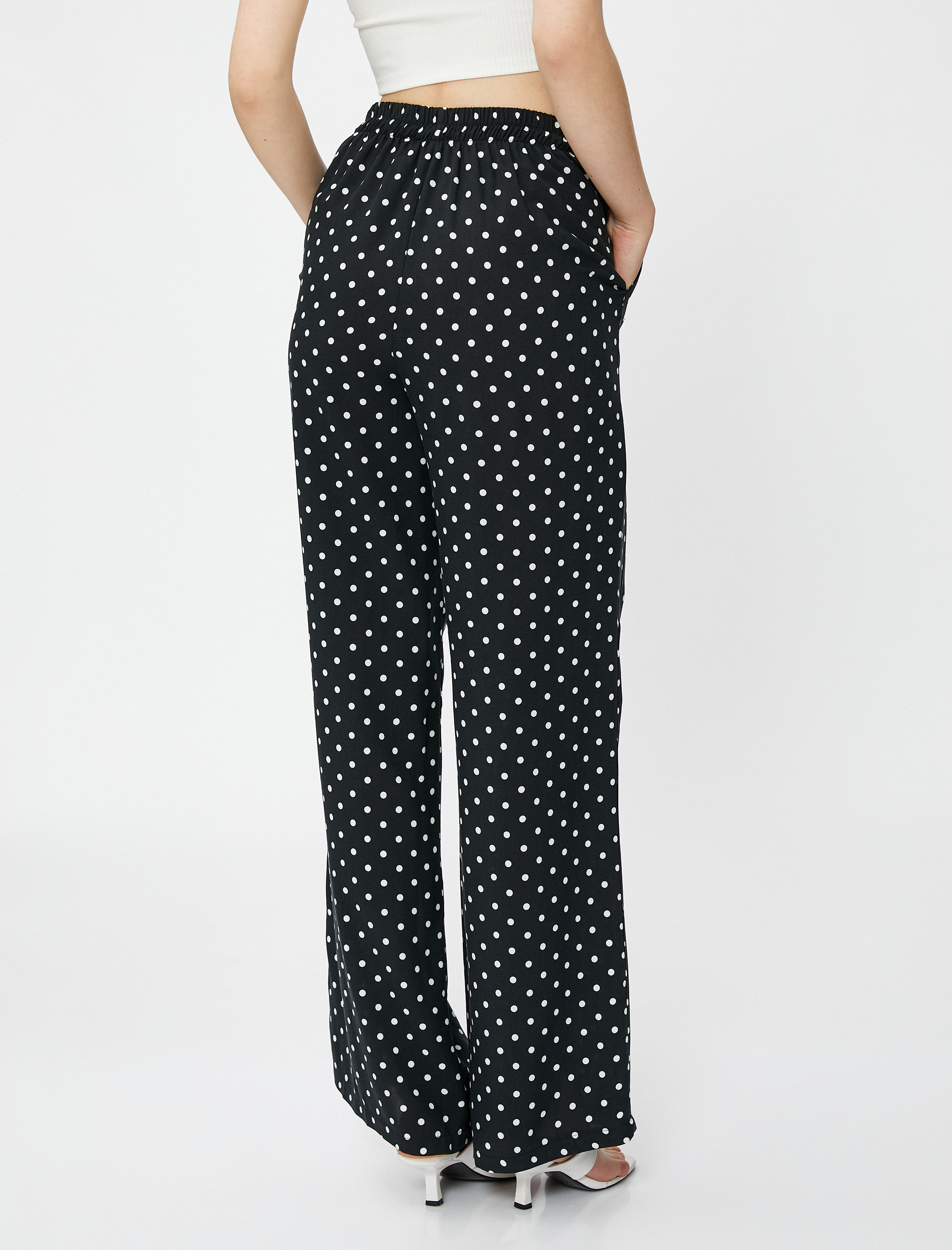   Puantiyeli Bol Paça Pantolon Cepli Viskon