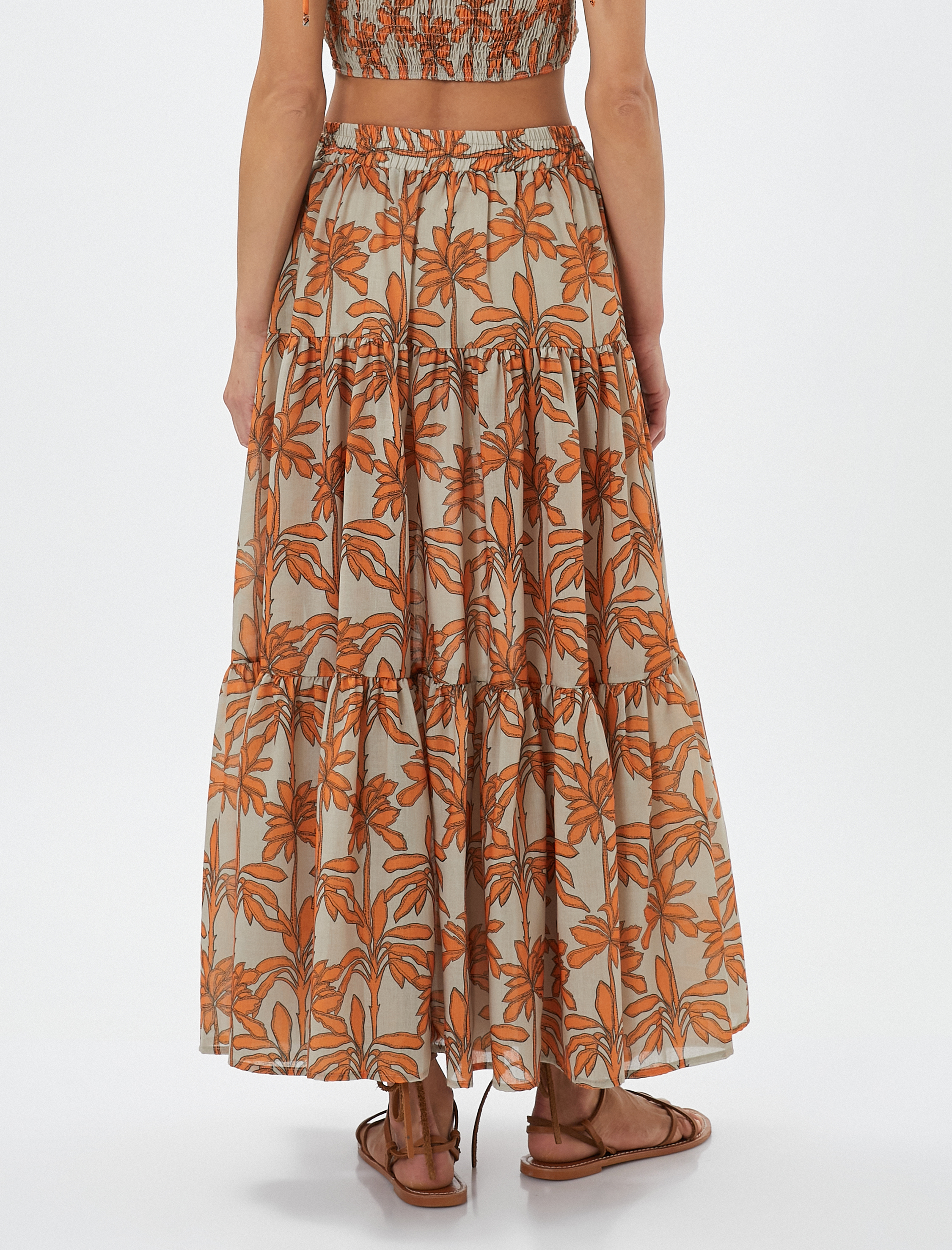   Melis Ağazat X Koton - Yırtmaçlı Çiçekli Katlı Midi Etek