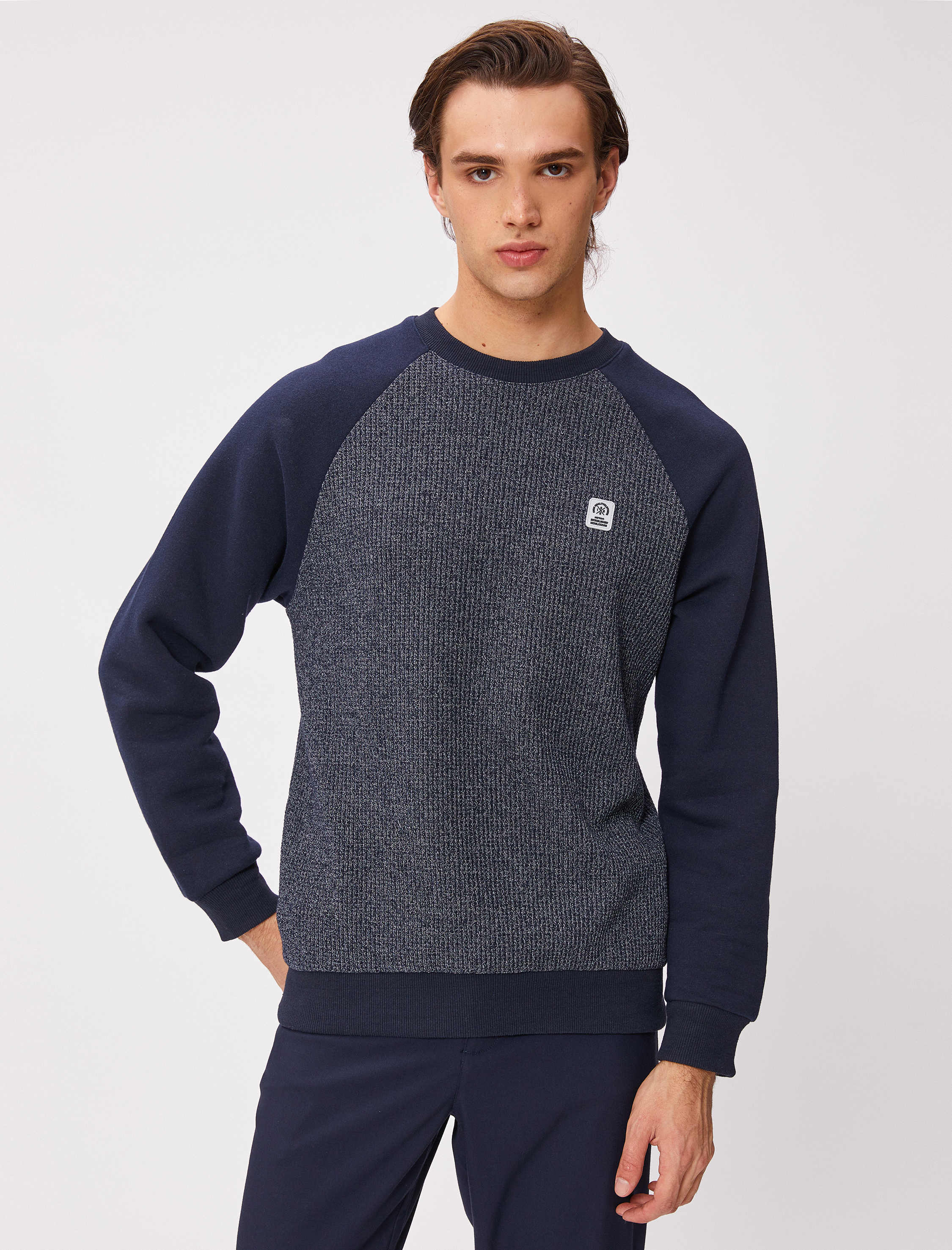   Bisiklet Yaka Kazak Reglan Kol Etiket Detaylı Bloklu