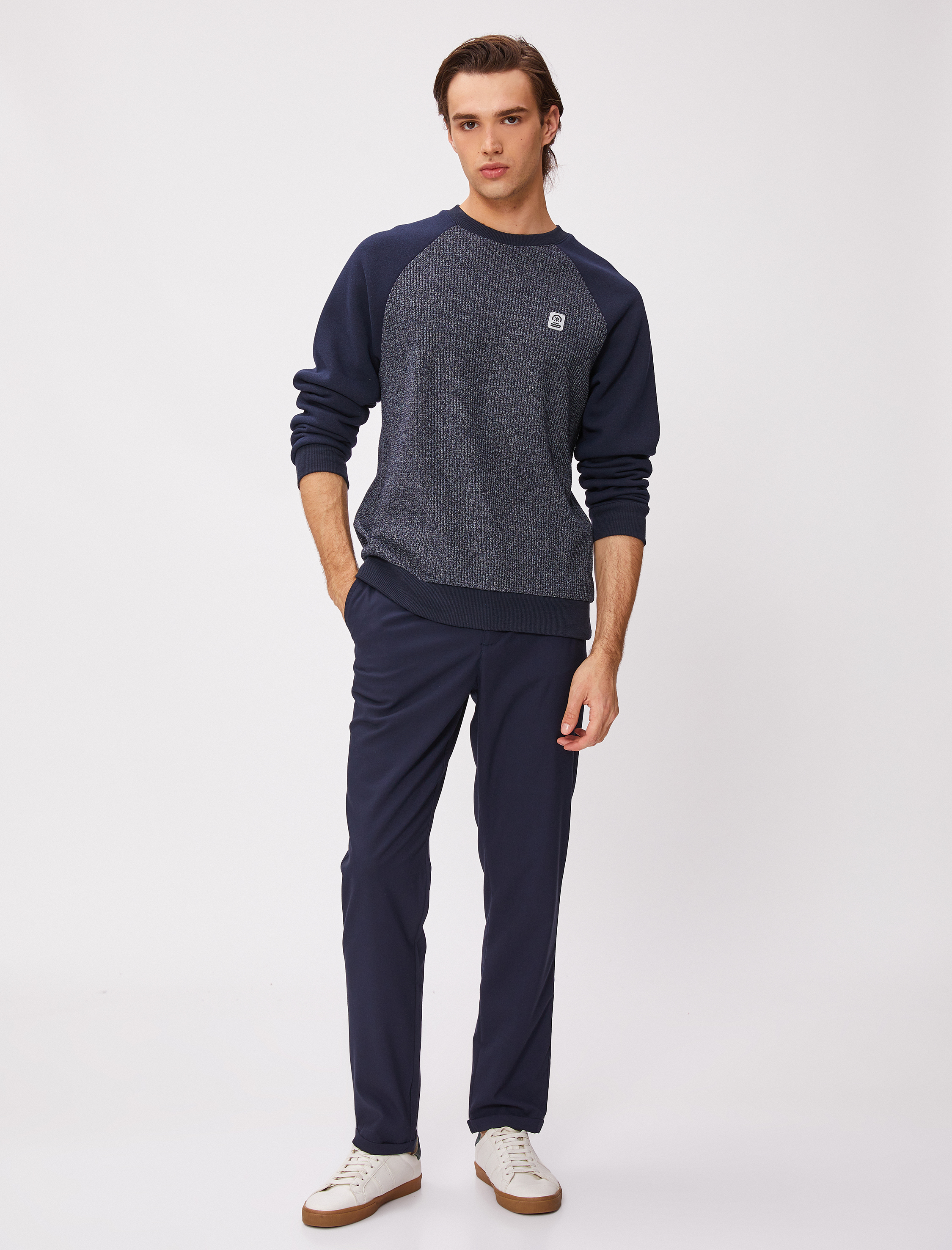   Bisiklet Yaka Kazak Reglan Kol Etiket Detaylı Bloklu