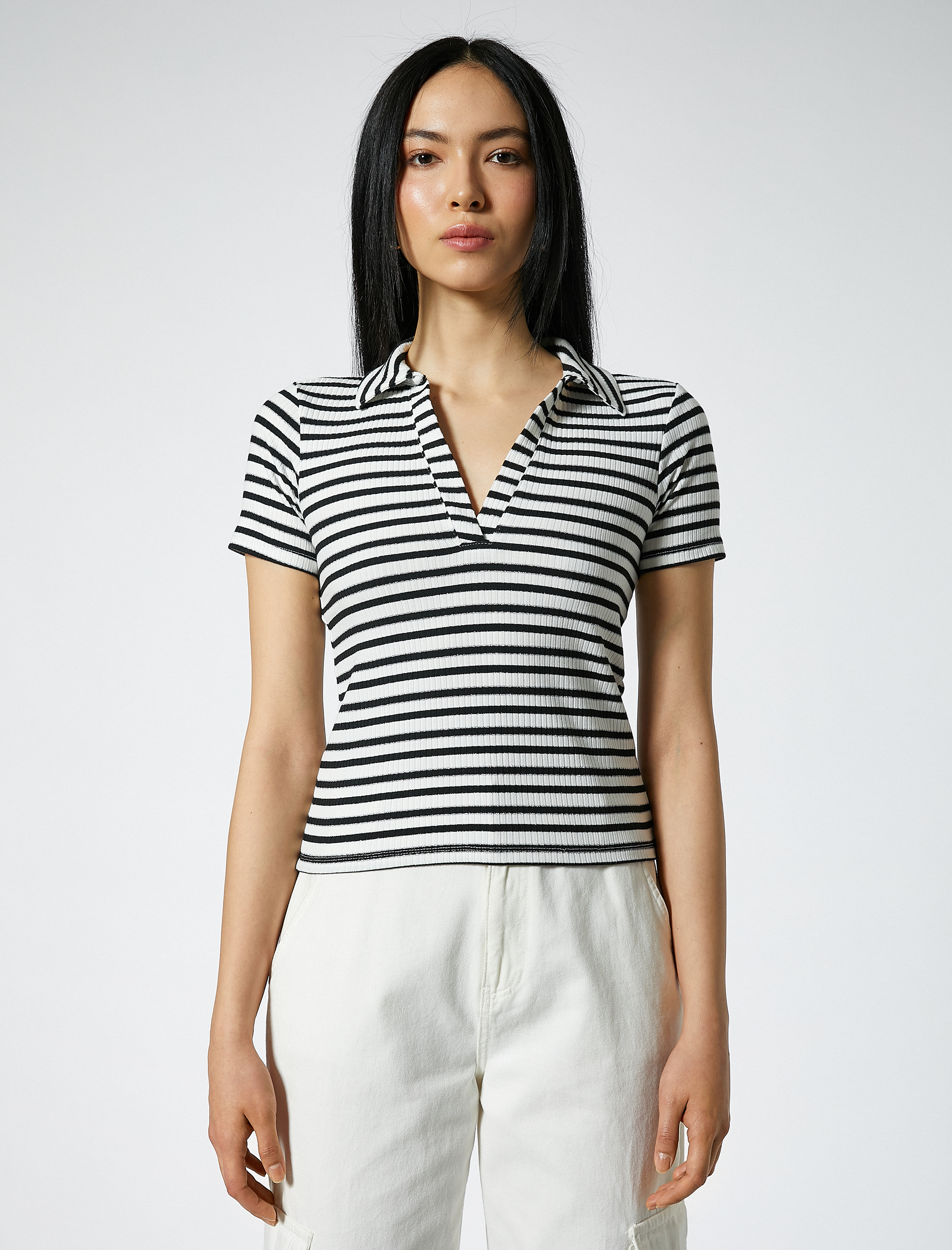 Polo Yaka Tişört Dar Kesim Kısa Kollu