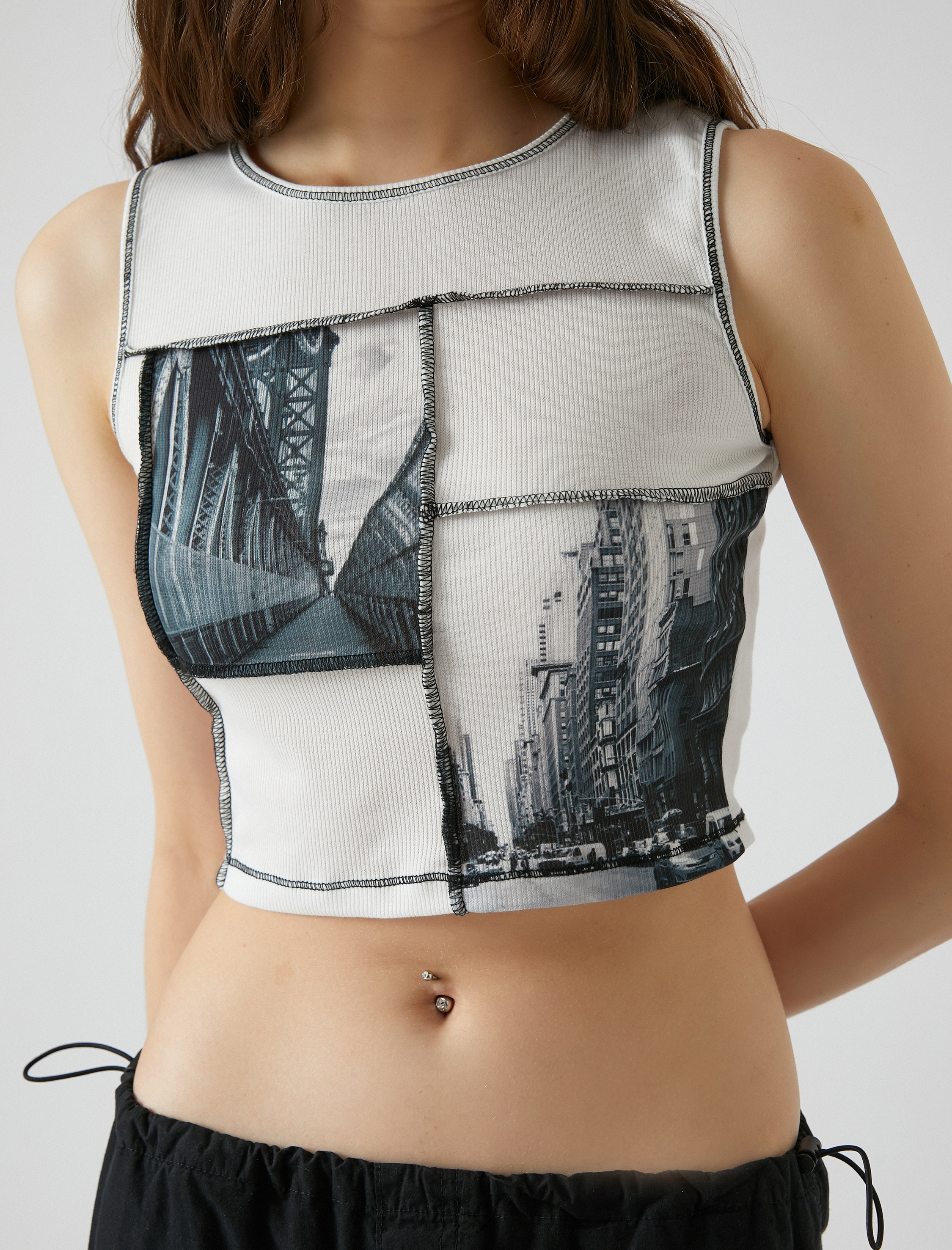   Crop Atlet Fitilli Baskılı Dikiş Detaylı Bisiklet Yaka