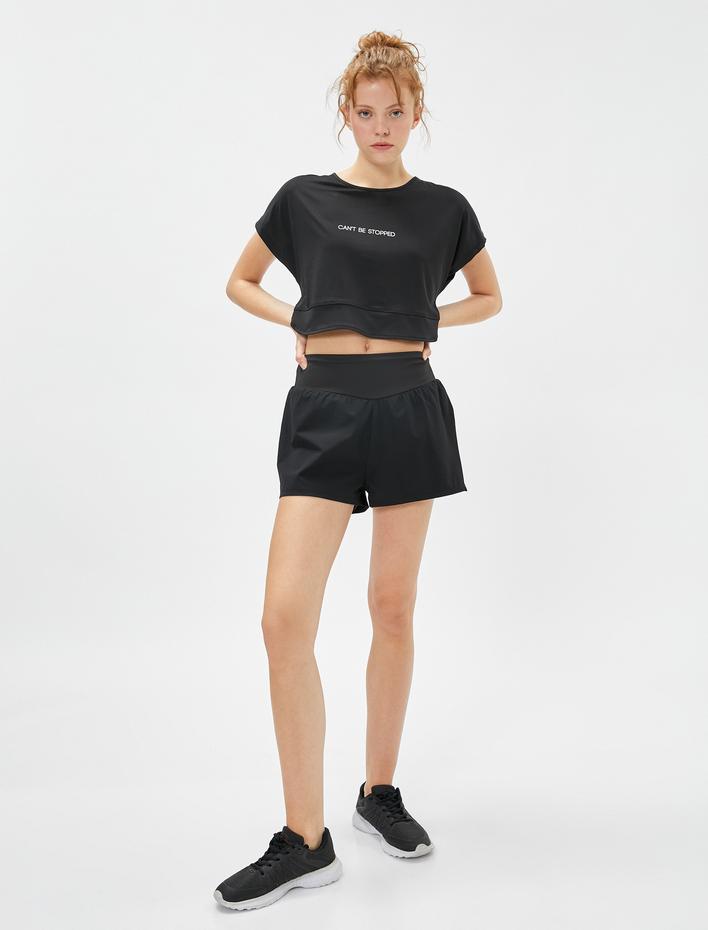  Crop Spor Tişört Asimetrik Kesim Baskılı