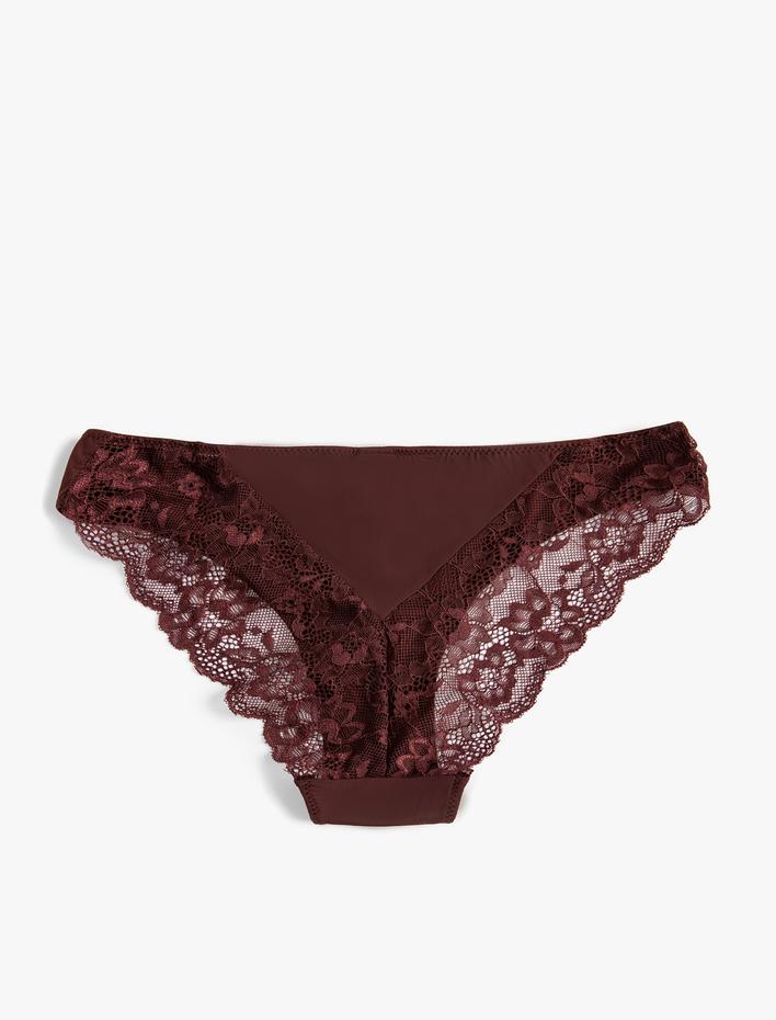  Brazilian Külot Arkası Dantel Detaylı