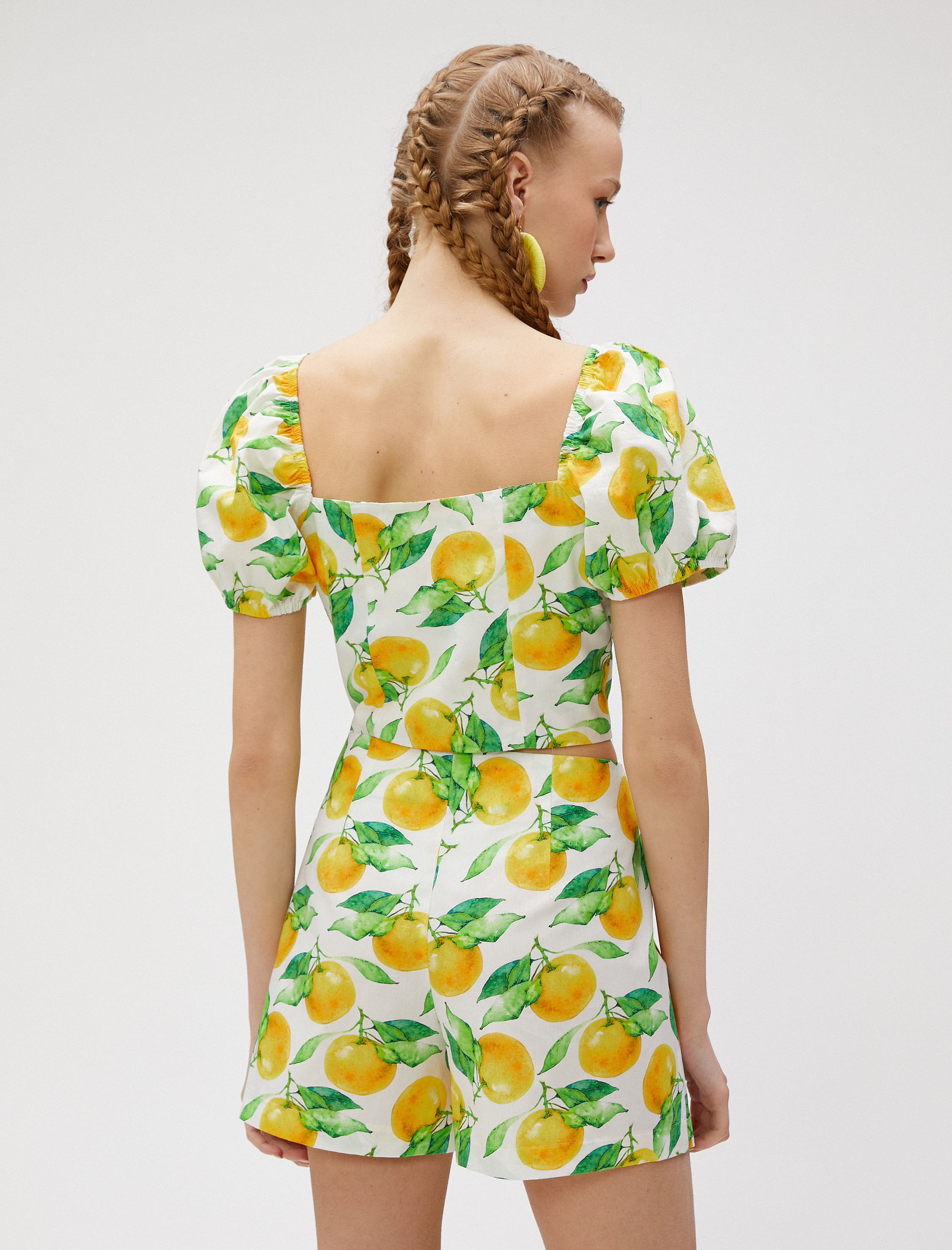   Meyve Baskılı Crop Bluz Kısa Balon Kollu Kare Yaka Pamuklu