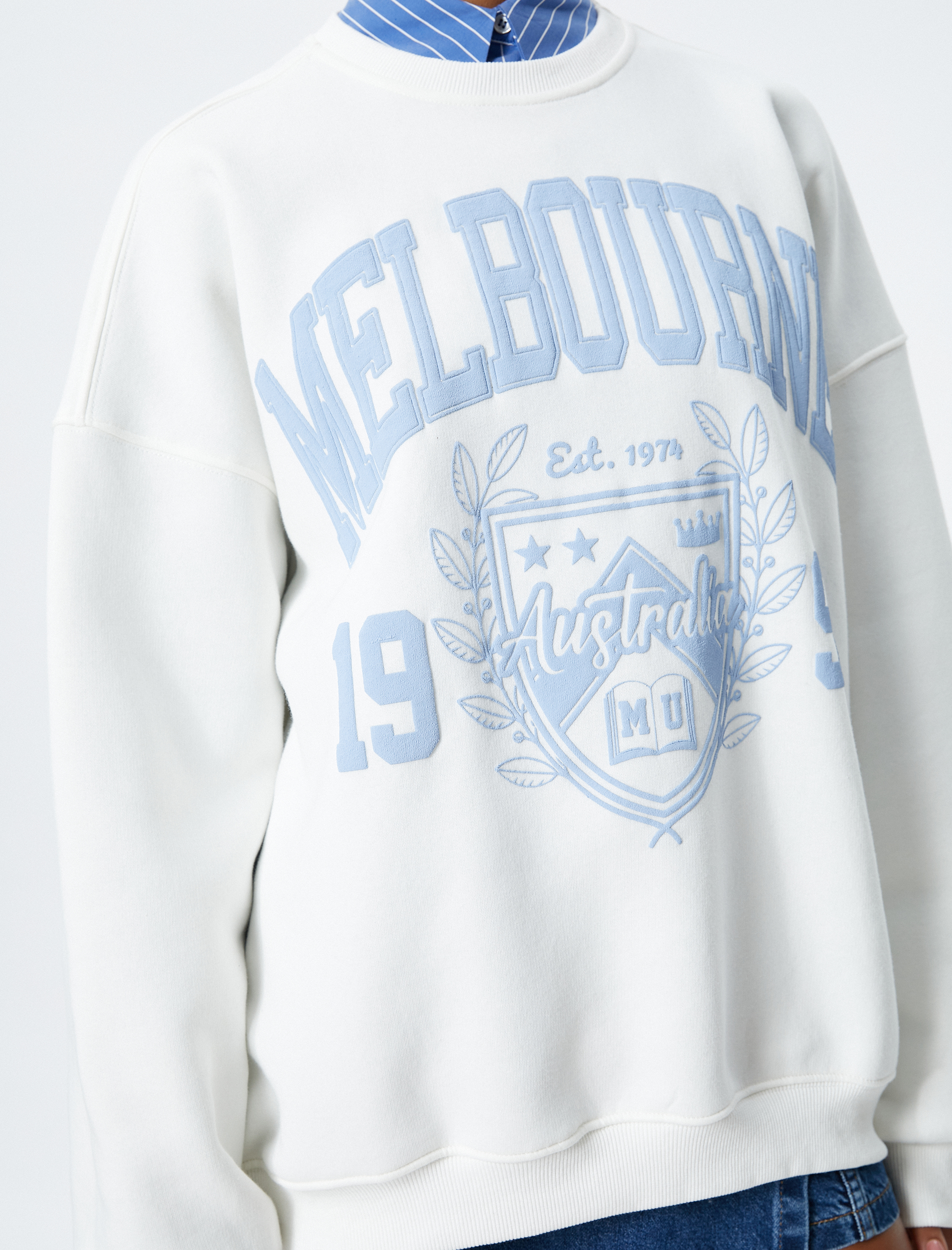   Şardonlu Kolej Sweatshirt Nakışlı Bisiklet Yaka Uzun Kollu