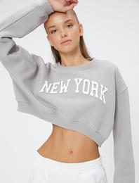 Crop Sweatshirt Slogan Baskılı Rahat Kesim Uzun Kollu