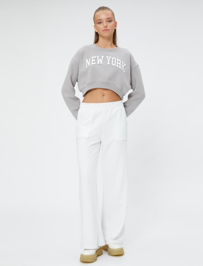  Şardonlu Crop Sweatshirt Slogan Baskılı Rahat Kesim Uzun Kollu