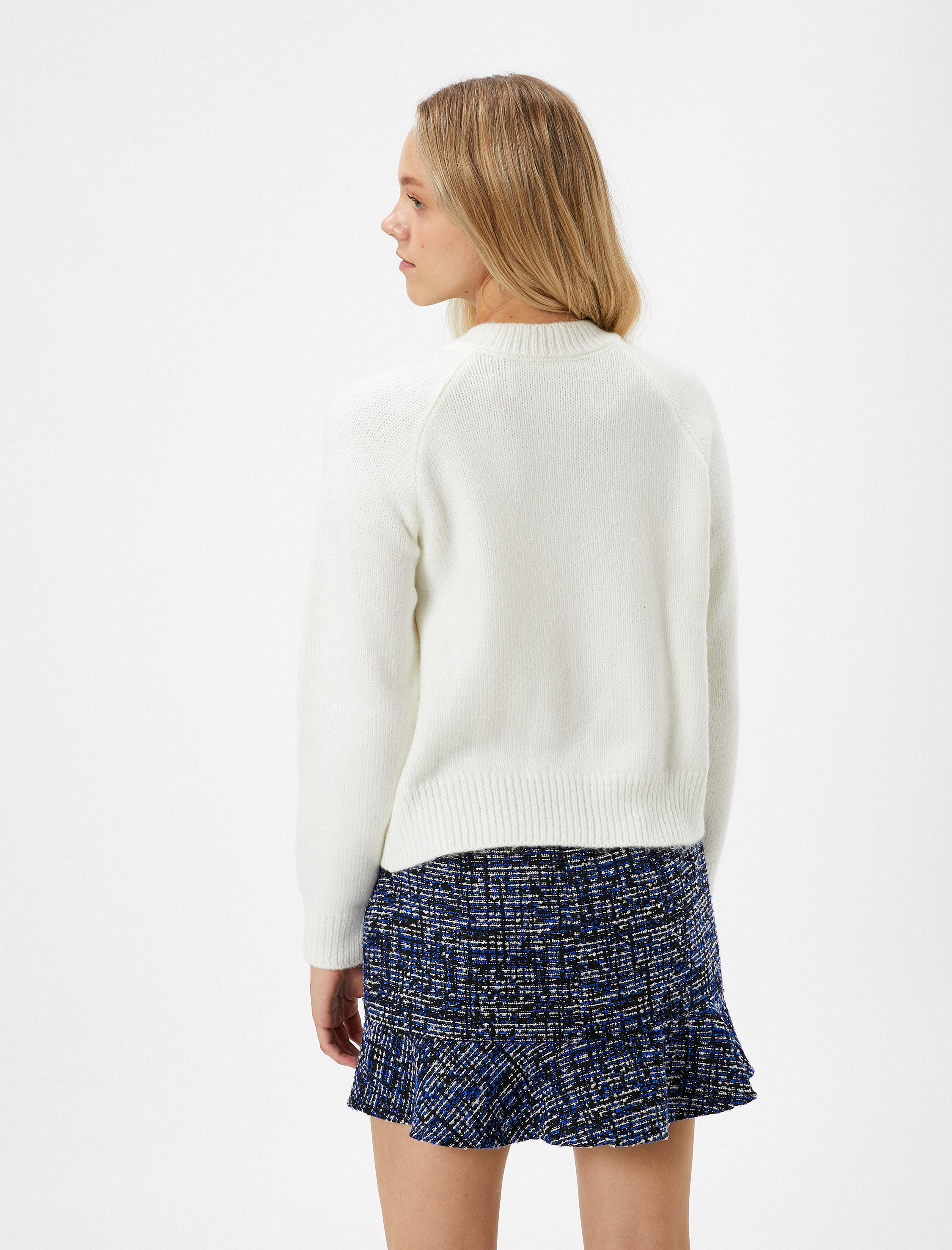   Hırka Kalp Düğmeli Yumuşak Dokulu Yuvarlak Yaka Uzun Kollu