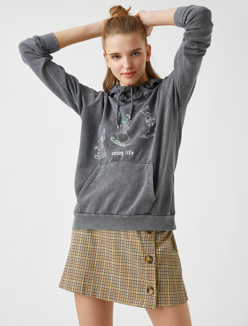   Uzun Kollu Baskılı Sweatshirt