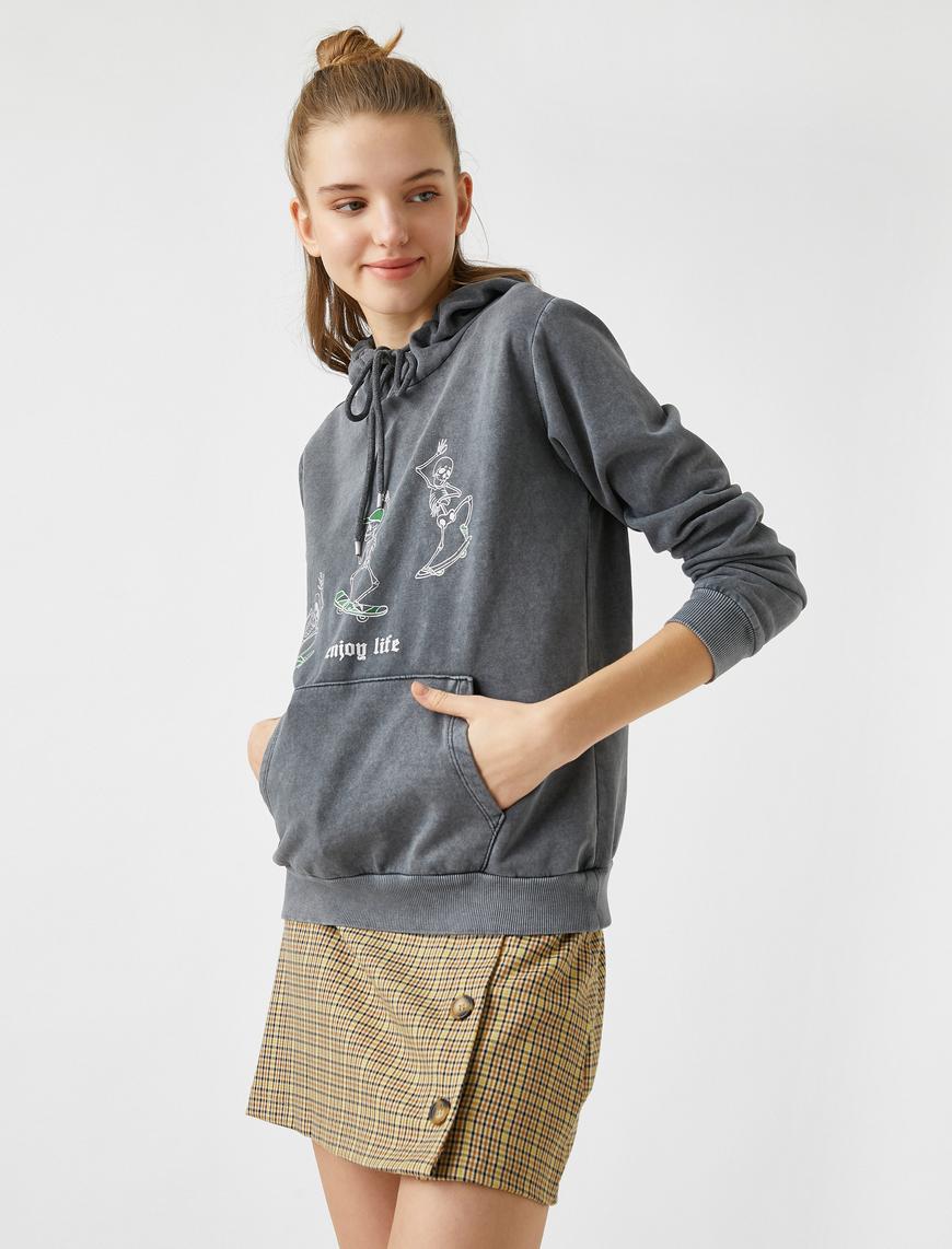   Uzun Kollu Baskılı Sweatshirt