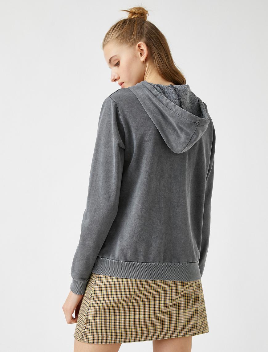   Uzun Kollu Baskılı Sweatshirt