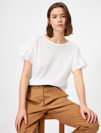 Kol Detaylı Tişört