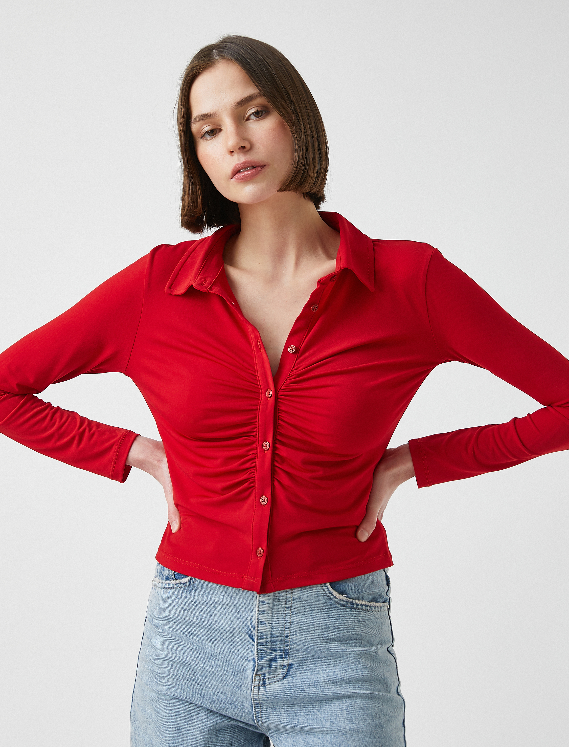   Uzun Kollu Büzgülü Gömlek