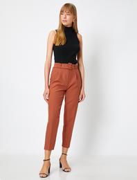 Kemerli Crop Pantolon