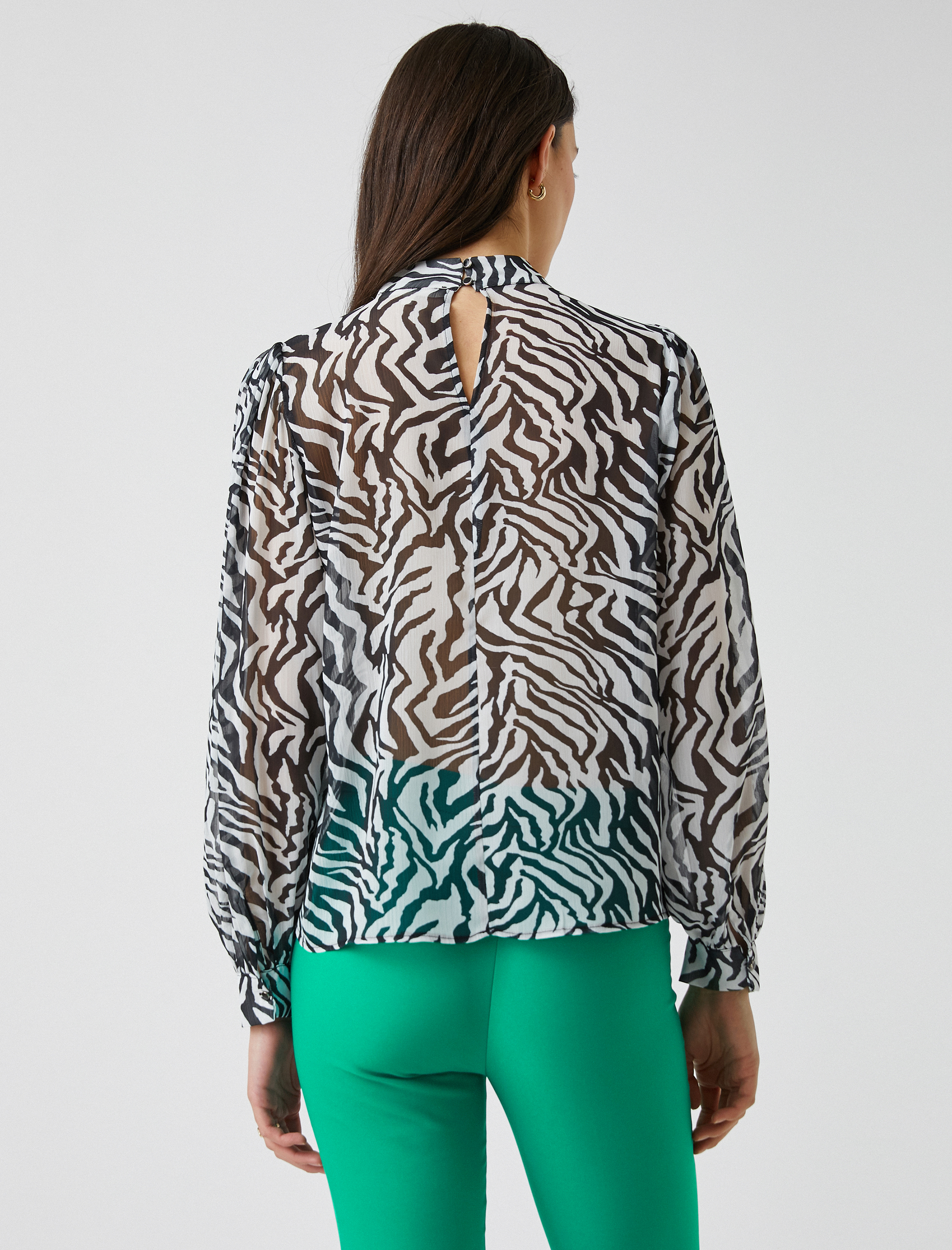   Uzun Kollu Desenli Gömlek