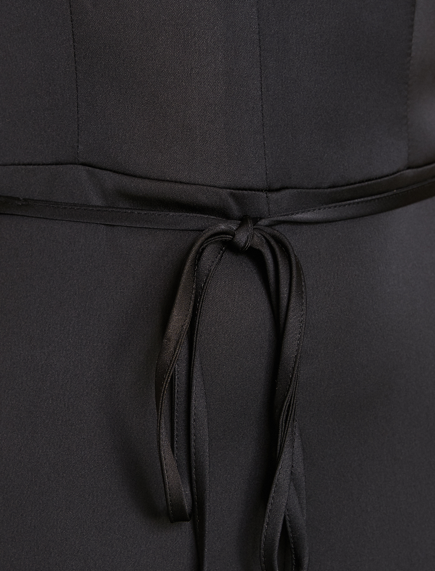   Beli Bağlamalı Tulum