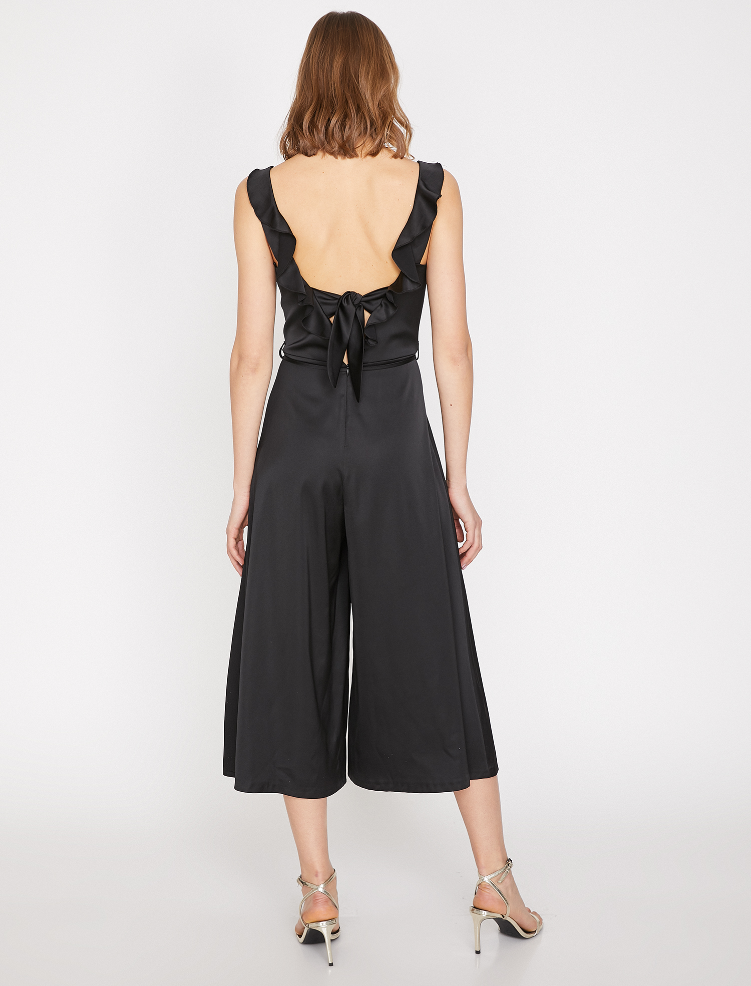   Beli Bağlamalı Tulum