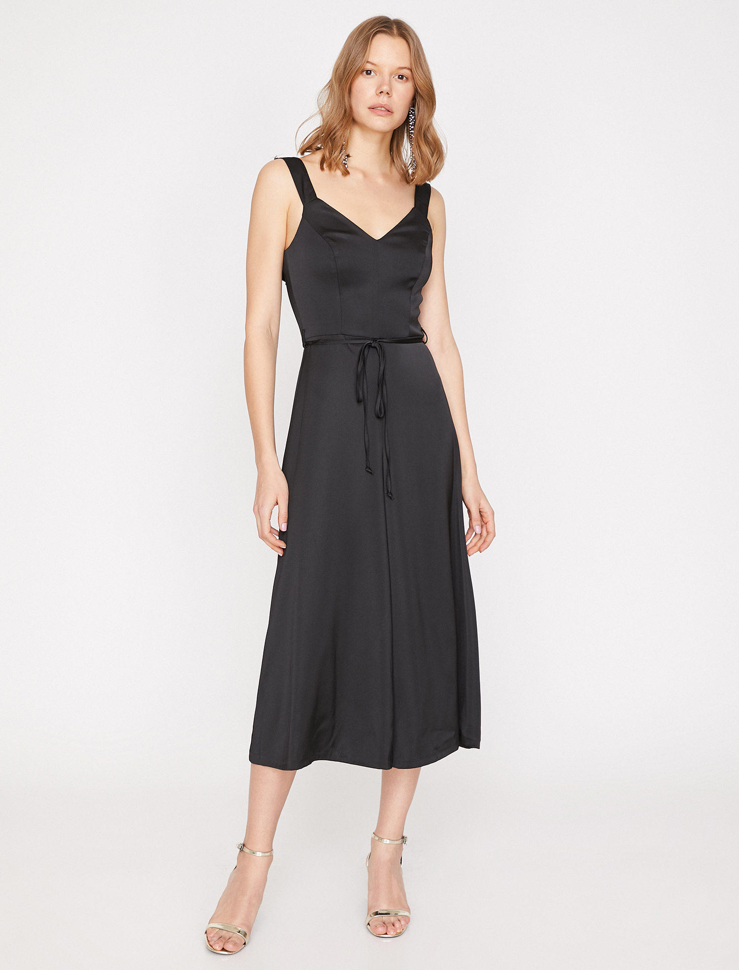   Beli Bağlamalı Tulum